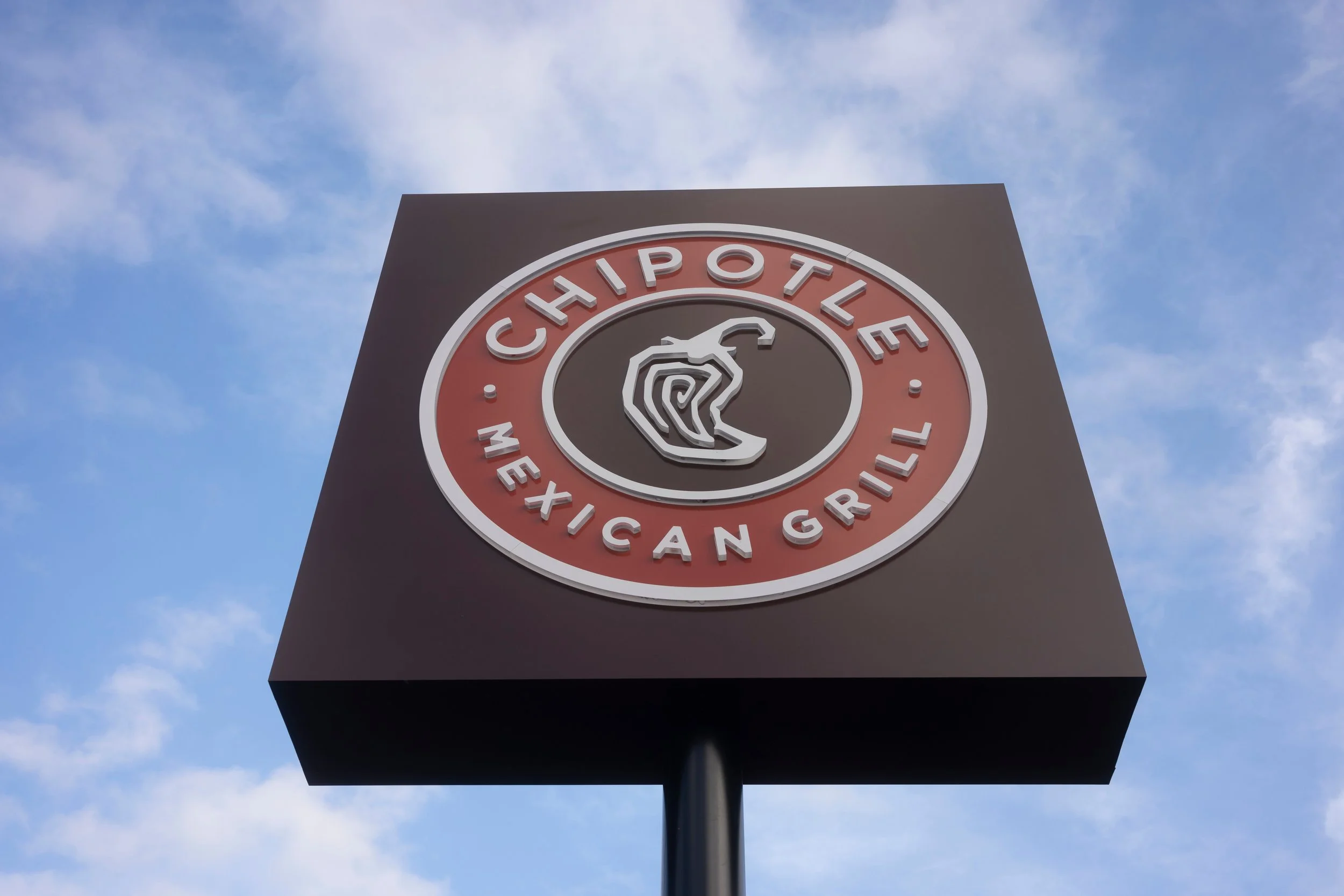 Chipotle_Pylon Sign