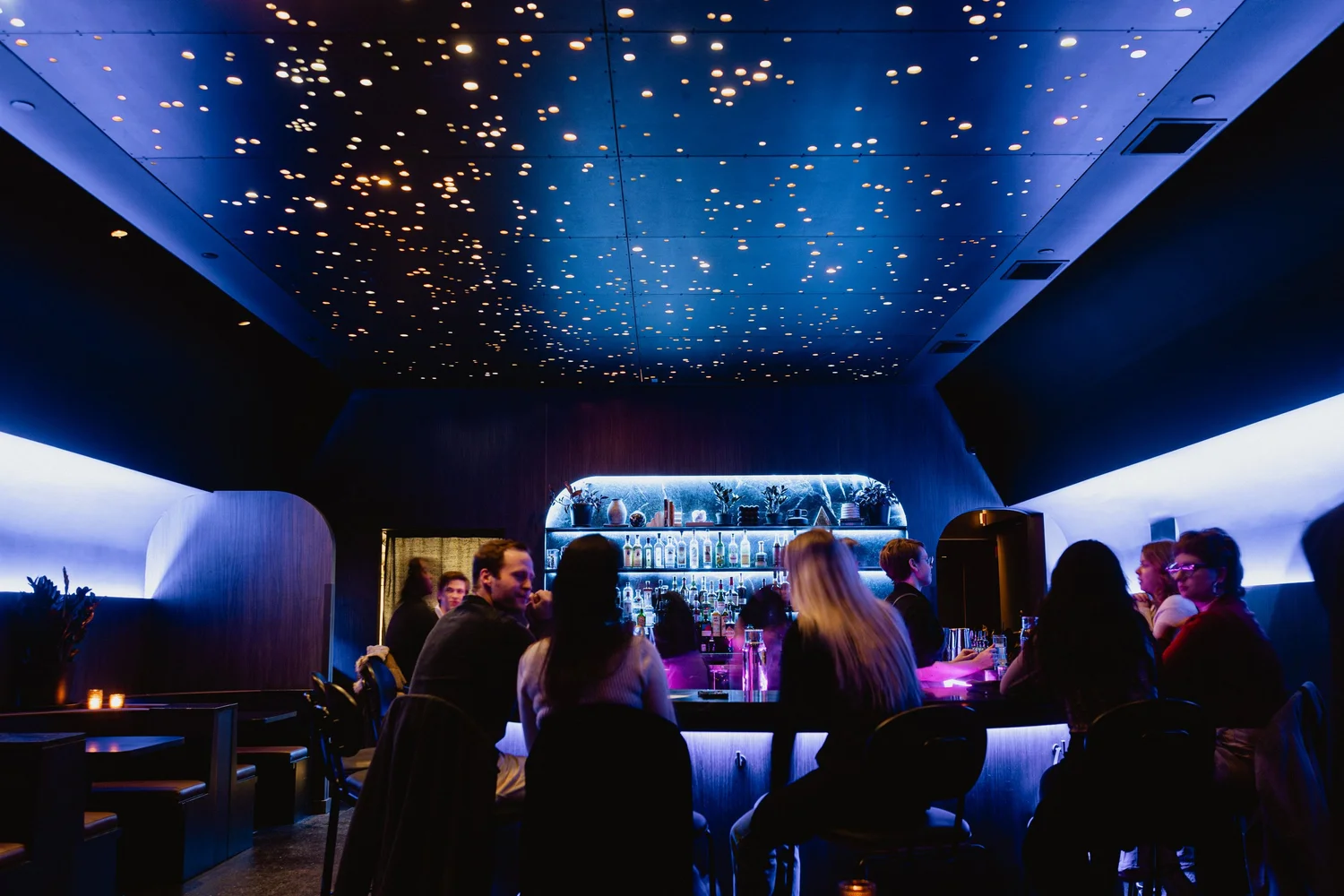 minneapolis food hall — graze food hall by travail... Travail Collective Restaurants — Travail Kitchen and Amusements