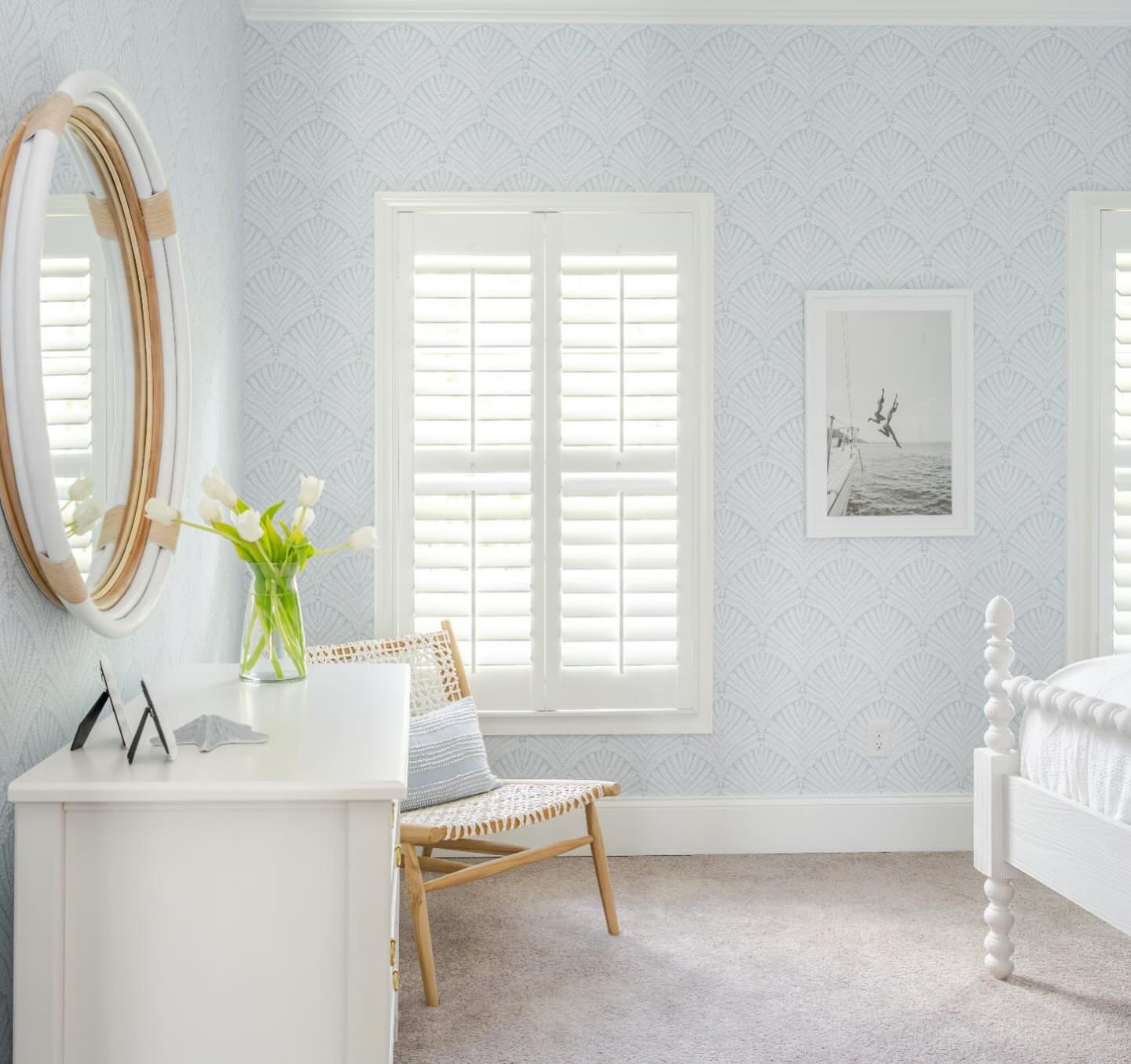 Our girl&rsquo;s bedroom design for our #berkeleyhall project is packed with personality 🌊✨

Featuring a coastal textured wallpaper inspired by fan scallops + cockle shells, New England inspired bed with hand-crafted bobbin detail, playful wall art,