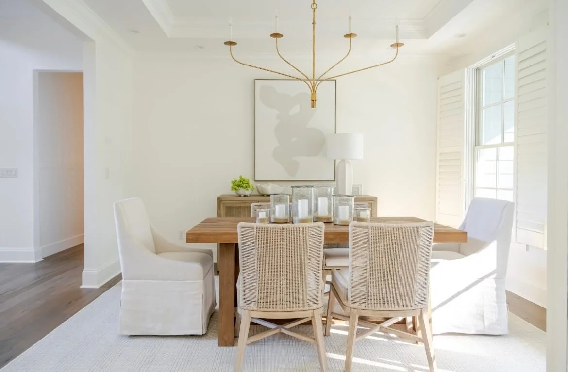 From our home to yours, Happy Thanksgiving 🤎

Interior Designer: @ellennicolehome 

www.ellennicolehome.com | info@ellennicolehome.com 

#interiordesign
#homedesign
#interiordesigner 
#designprocess
#homedecor 
#homestyling
#interiordesignservices
#