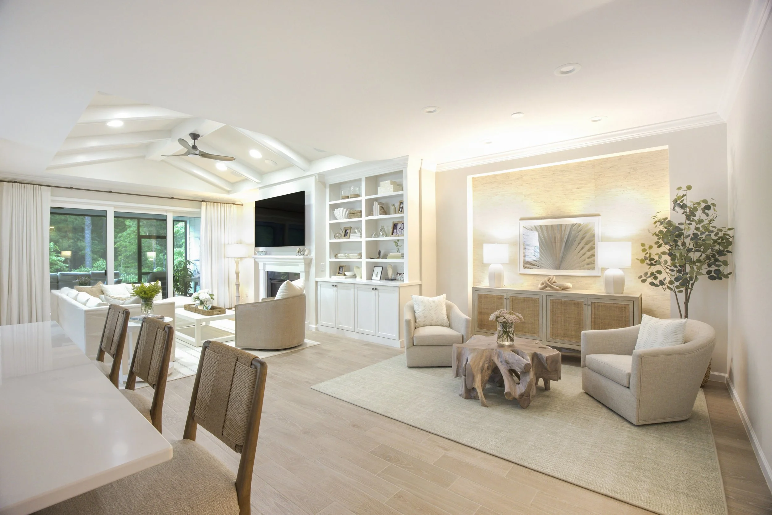 1 Interior Design & Interior Decorating & Furnishings Margaritaville Bluffton Hilton Head South Carolina Living Room.jpg