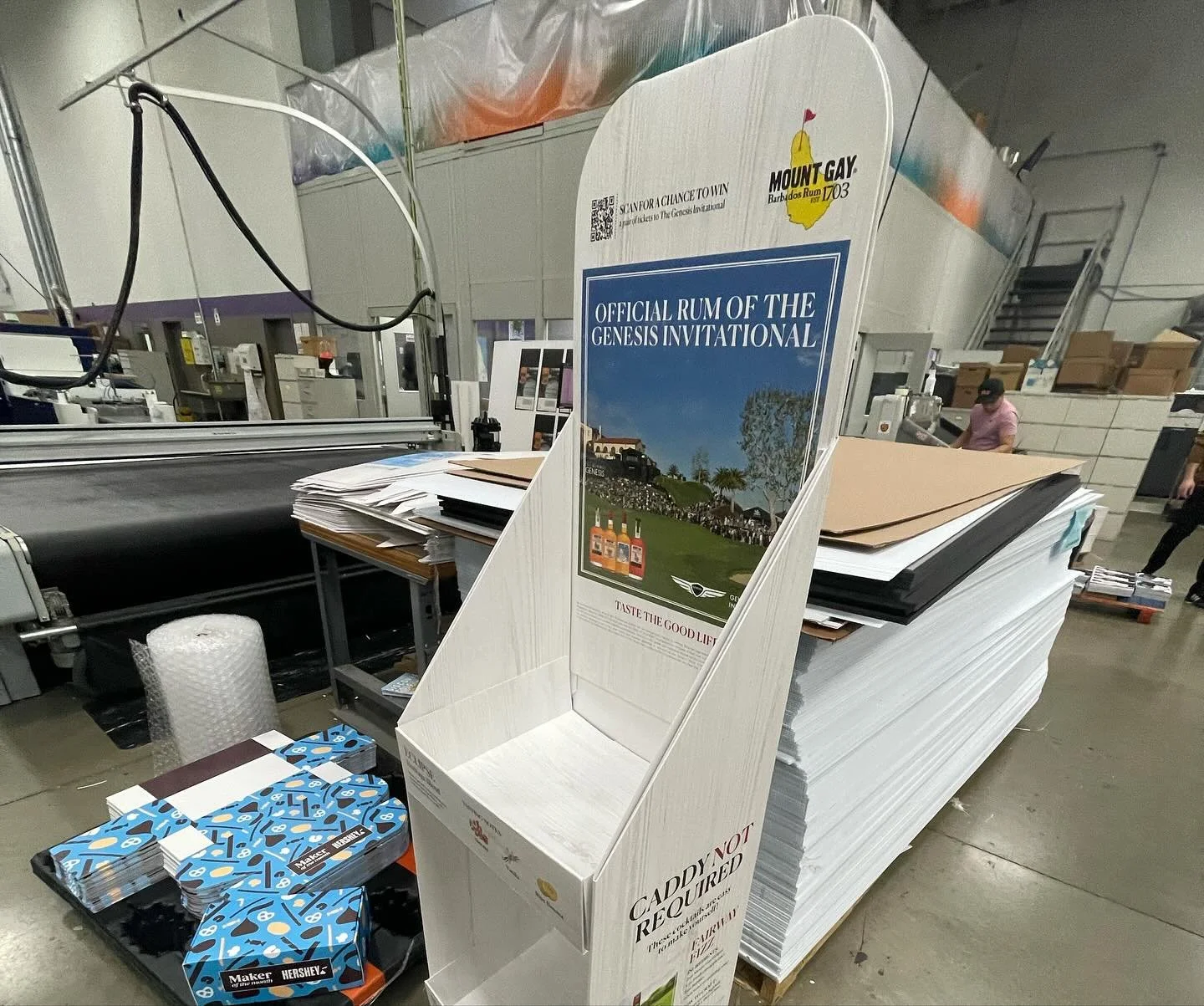 Custom Corrugated Retail Display Stand for Rum Company