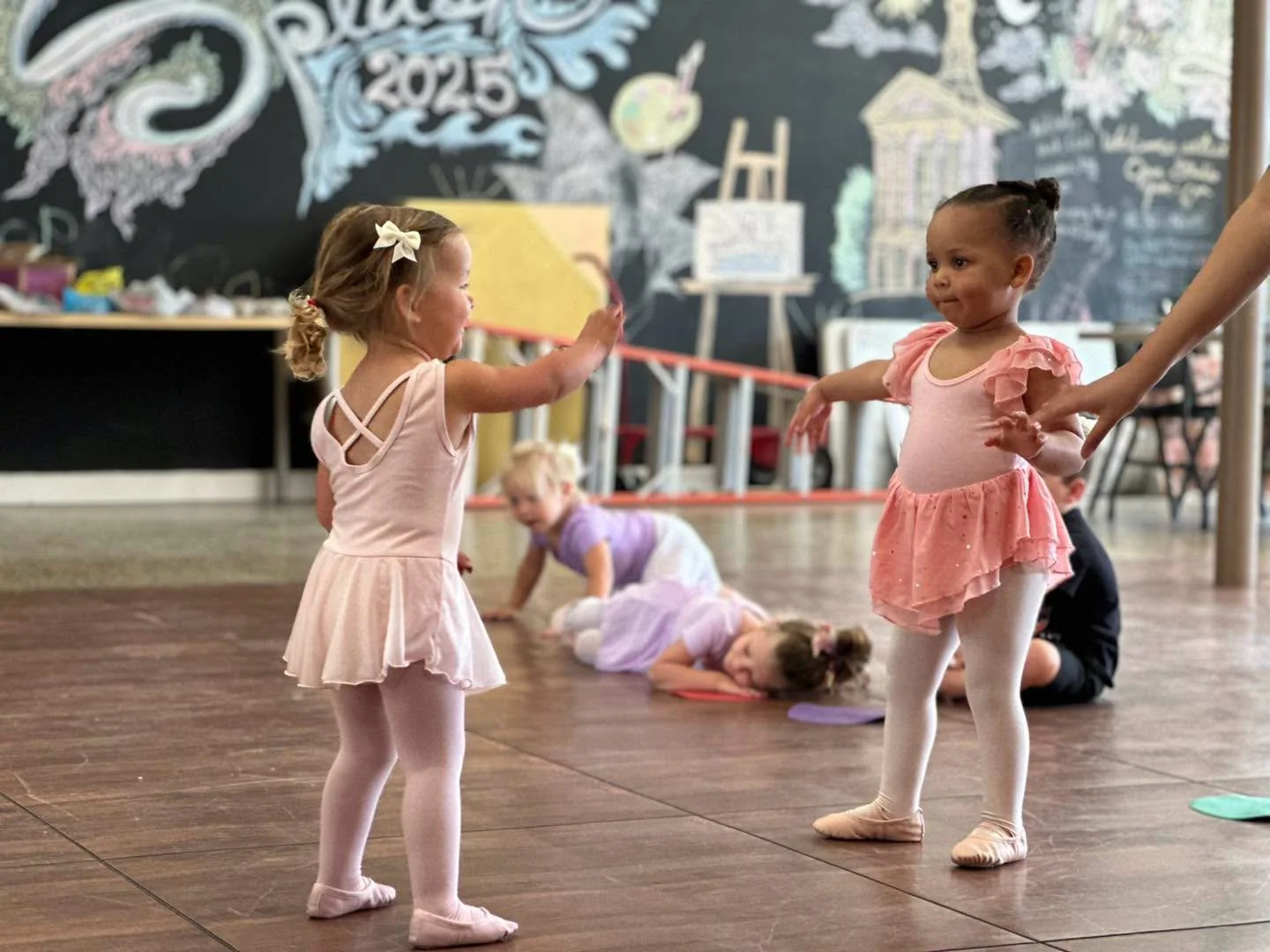 Thursdays Tiny Tutus (18-35months) Caregiver and Me! Thursdays 10-10:30