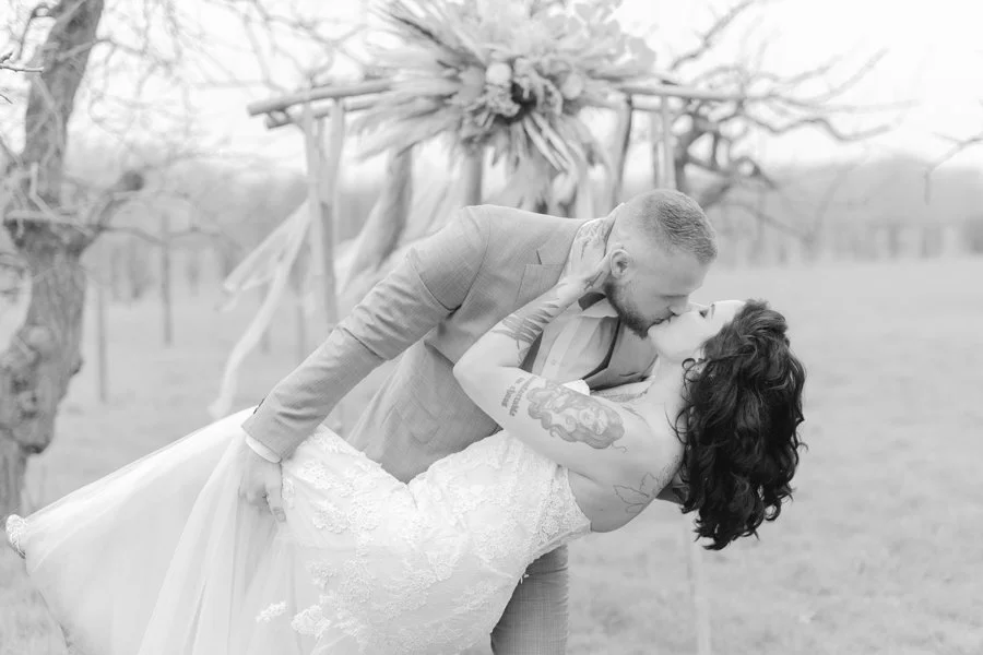 chris kust zijn bruid