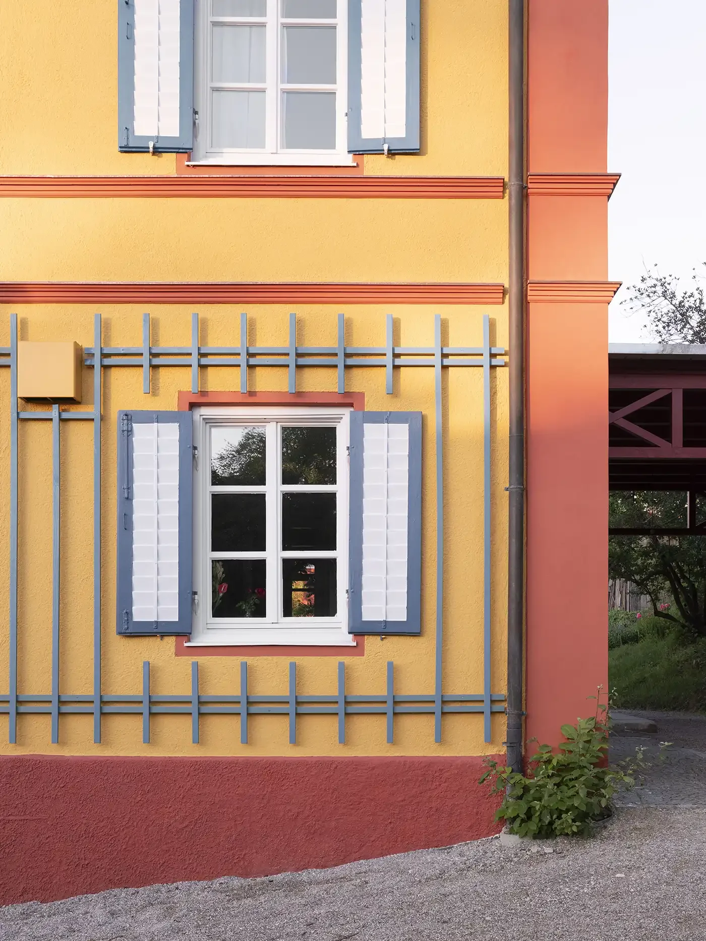 Fenster- und Spaliergitter-Detail