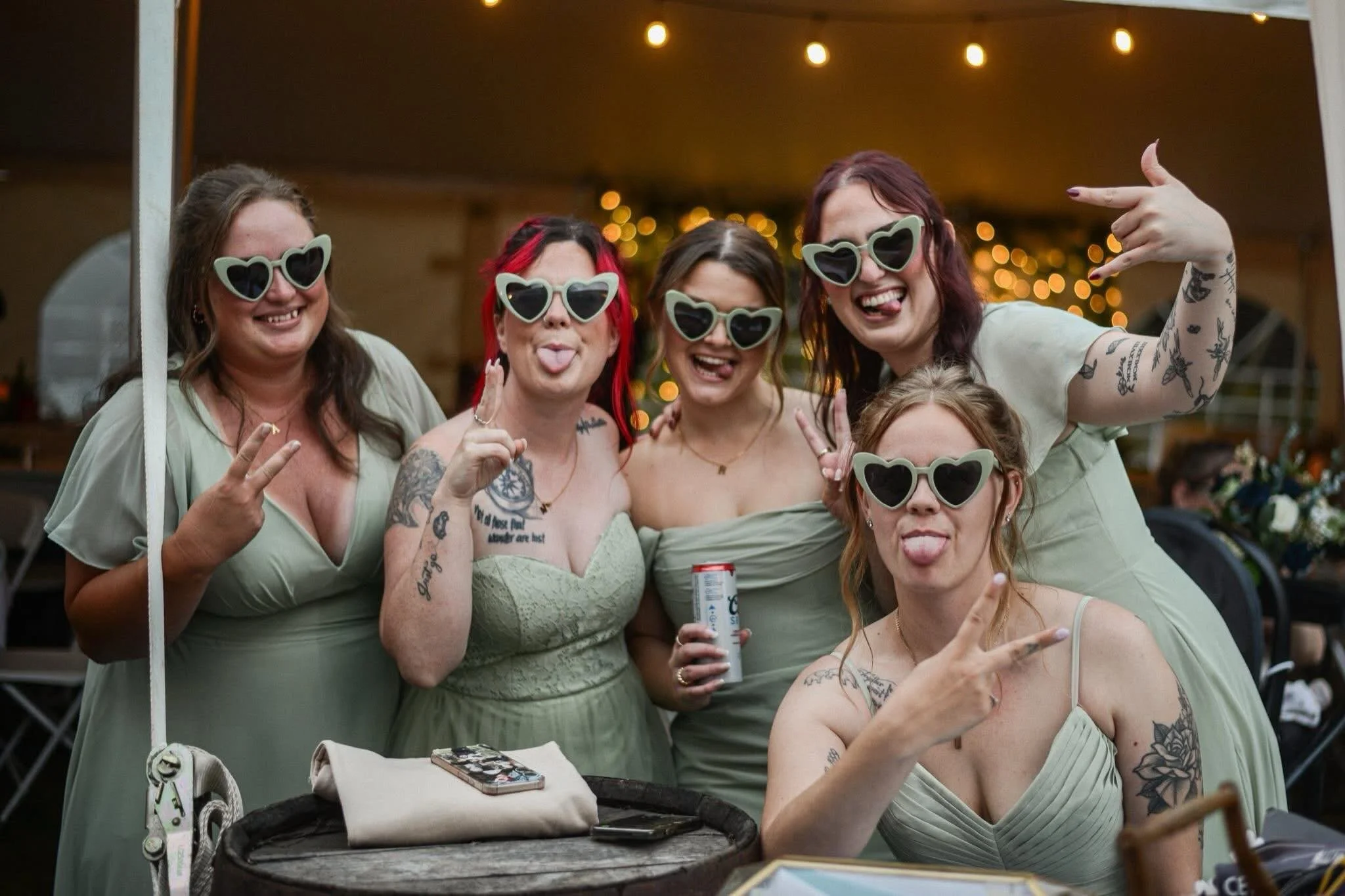 When the bar is free during cocktail hour 😎 Lindsay and Cody&rsquo;s wedding was nothing short of magical, and the good energy was flowing all night long!