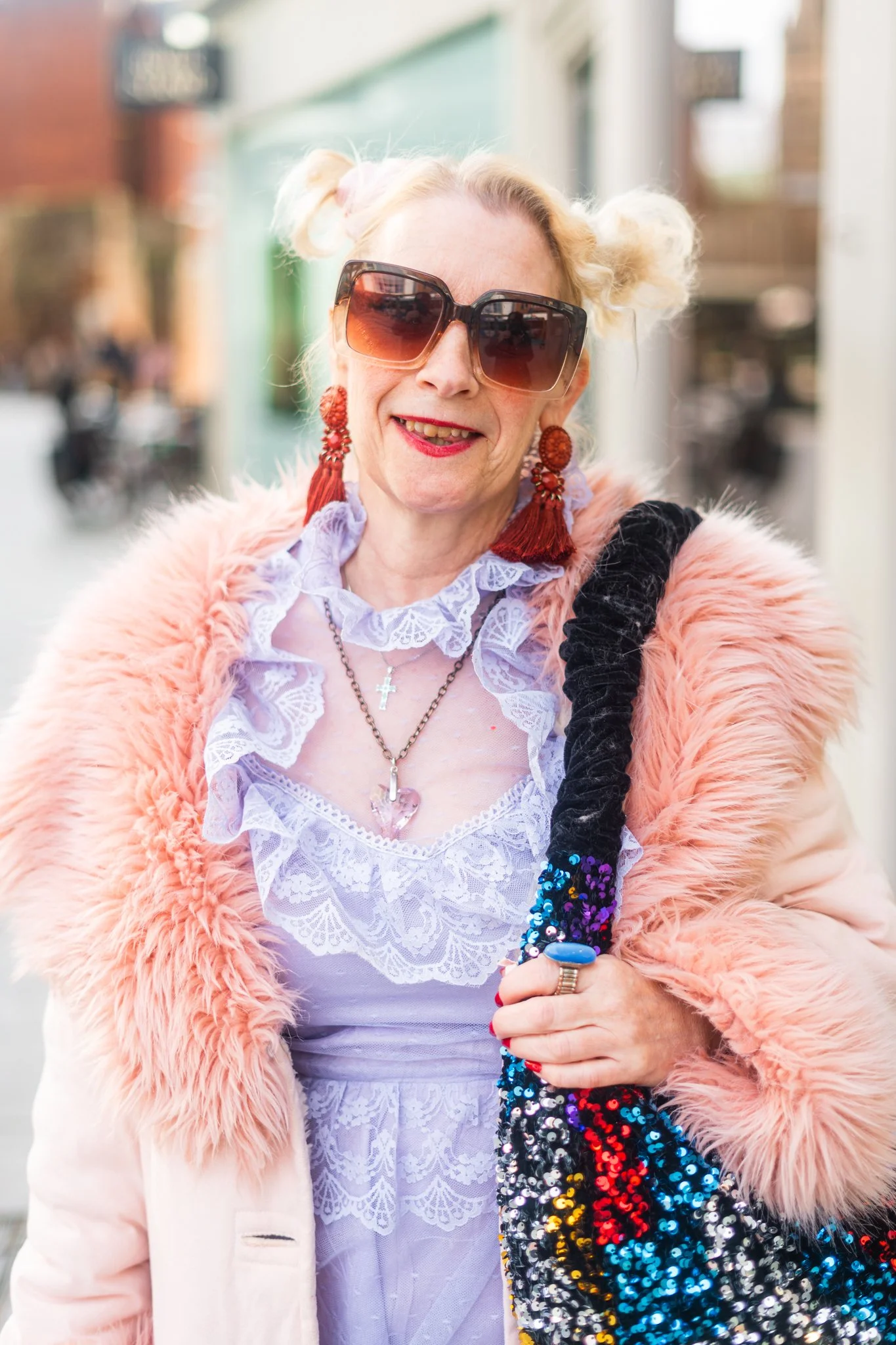 What Makes Pixie Maz Alive?
