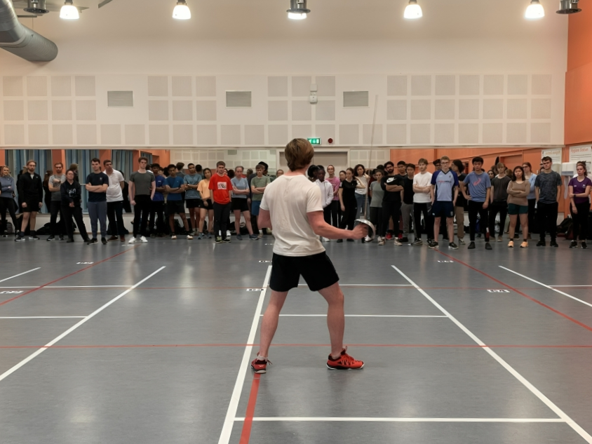 Beginners Cambridge University Fencing Club Beginners Cambridge University Fencing Club