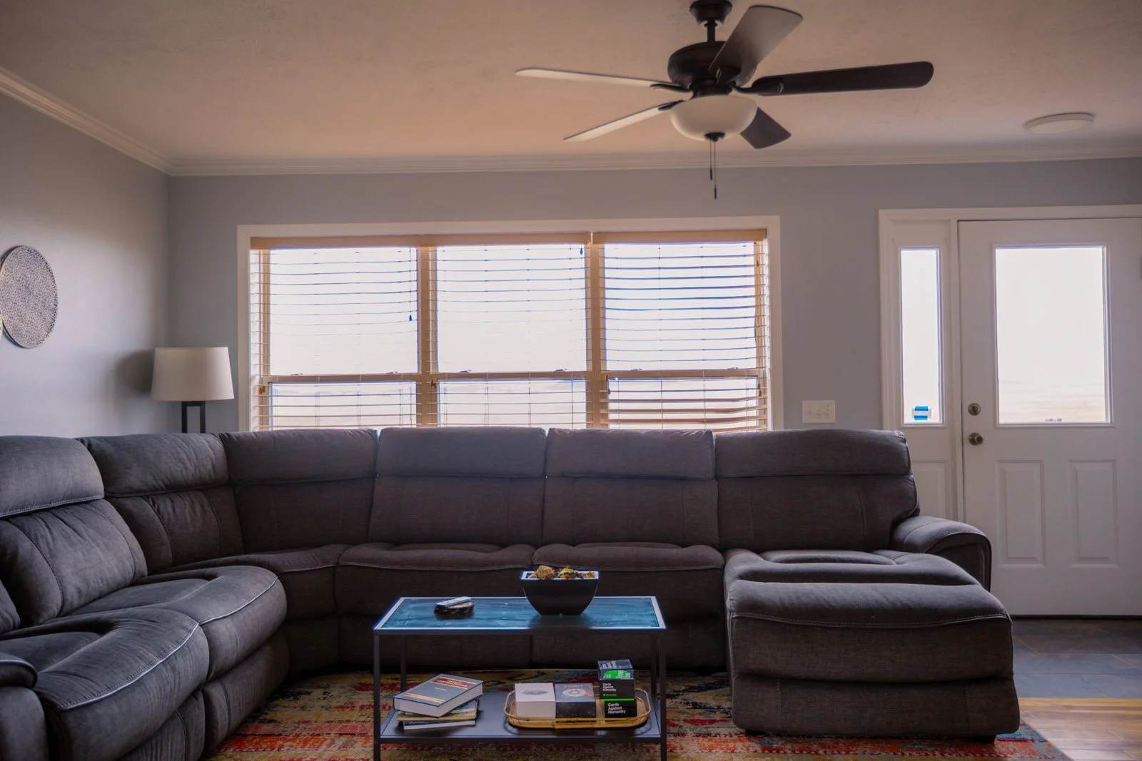 pranaridge-livingroom-9394.jpg
