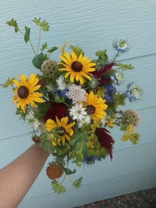 Flower CSA bouquet