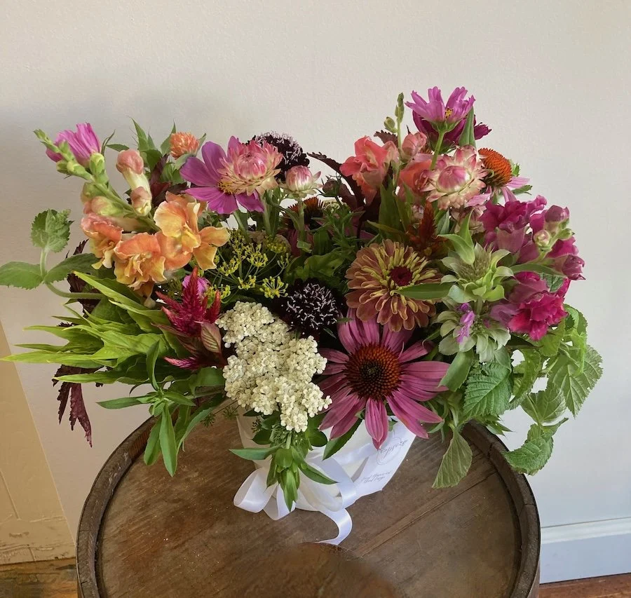Seasonal arrangment (July).jpeg