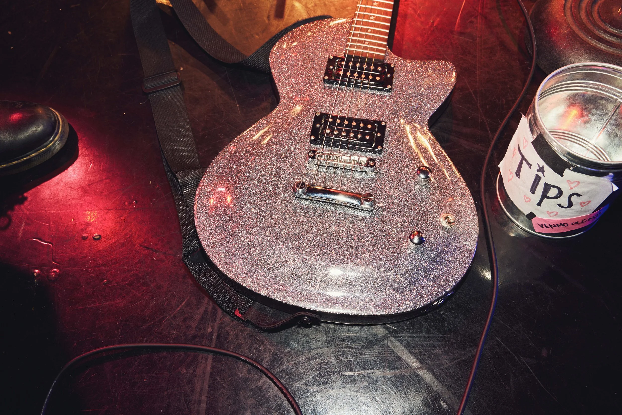 230208_VENMO_Adam-Dillon_ARTIST-PLAYING-0201.jpg