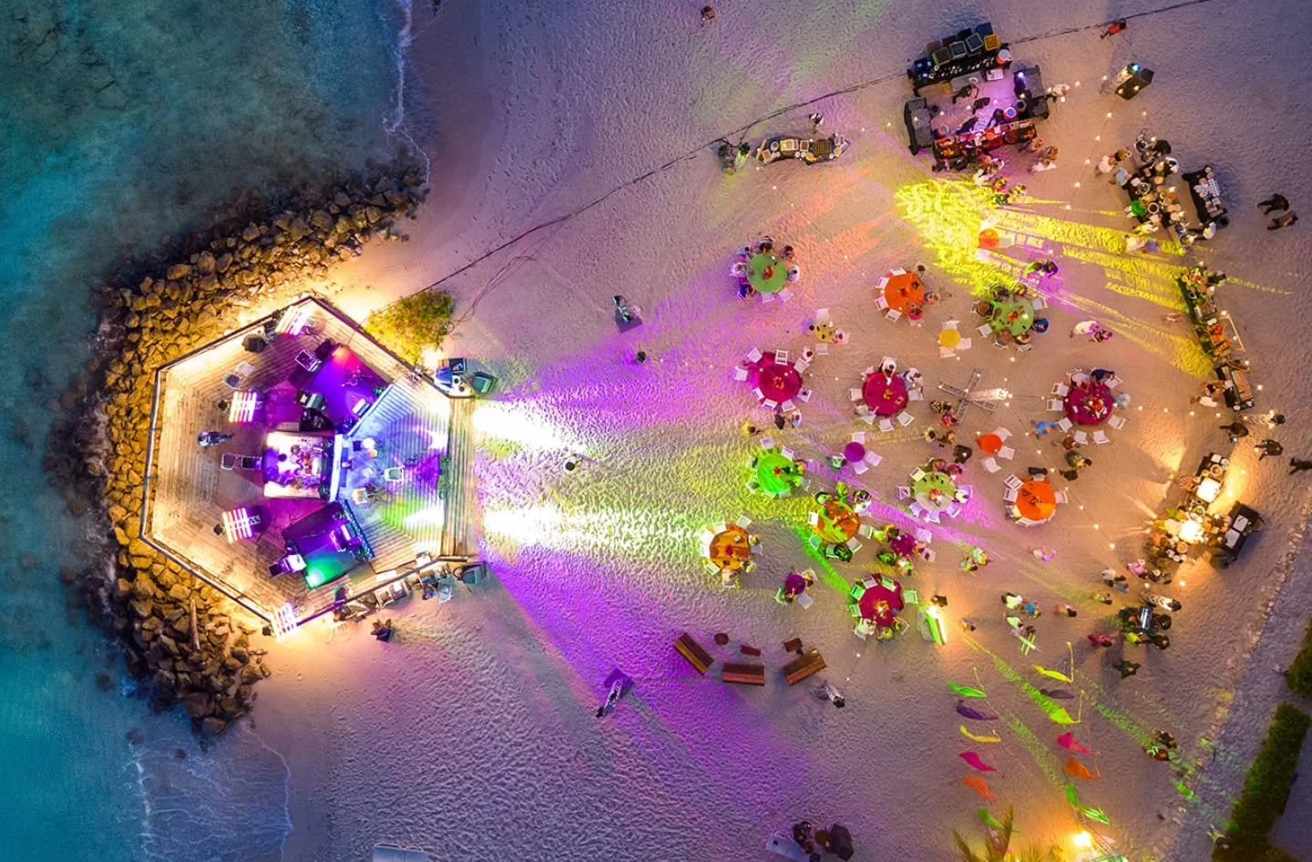 We got home from DC but haven't stopped going. Planning for a big event on the coast. Thinking about it reminds me of how much fun it is to create content near the ocean with beautiful events. Curacao is incredible!