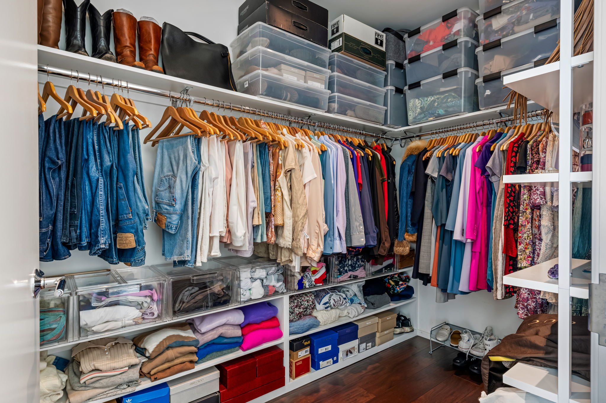 Primary Closet 1.jpg