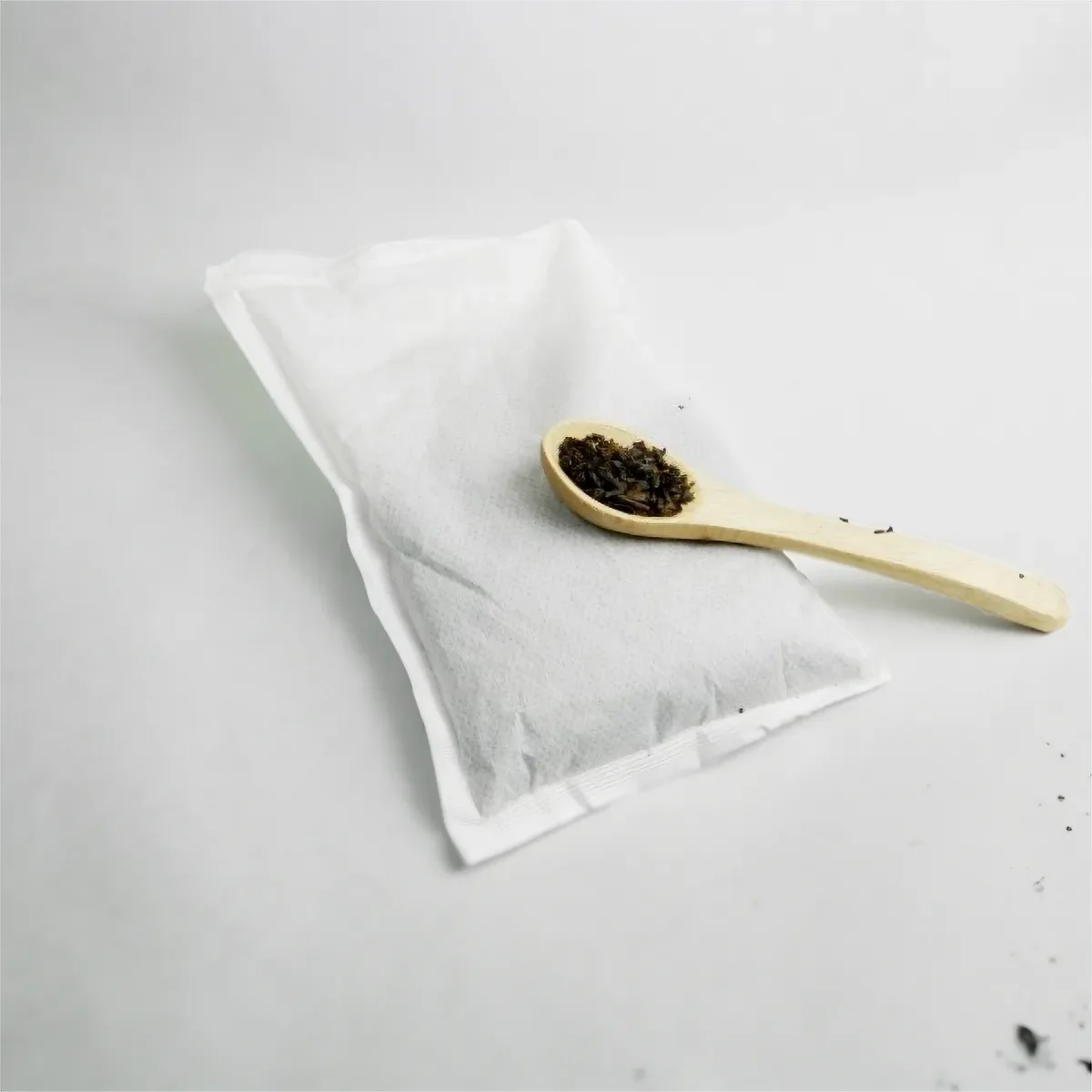 Standardized large tea bag optimized for high-volume commercial tea brewing