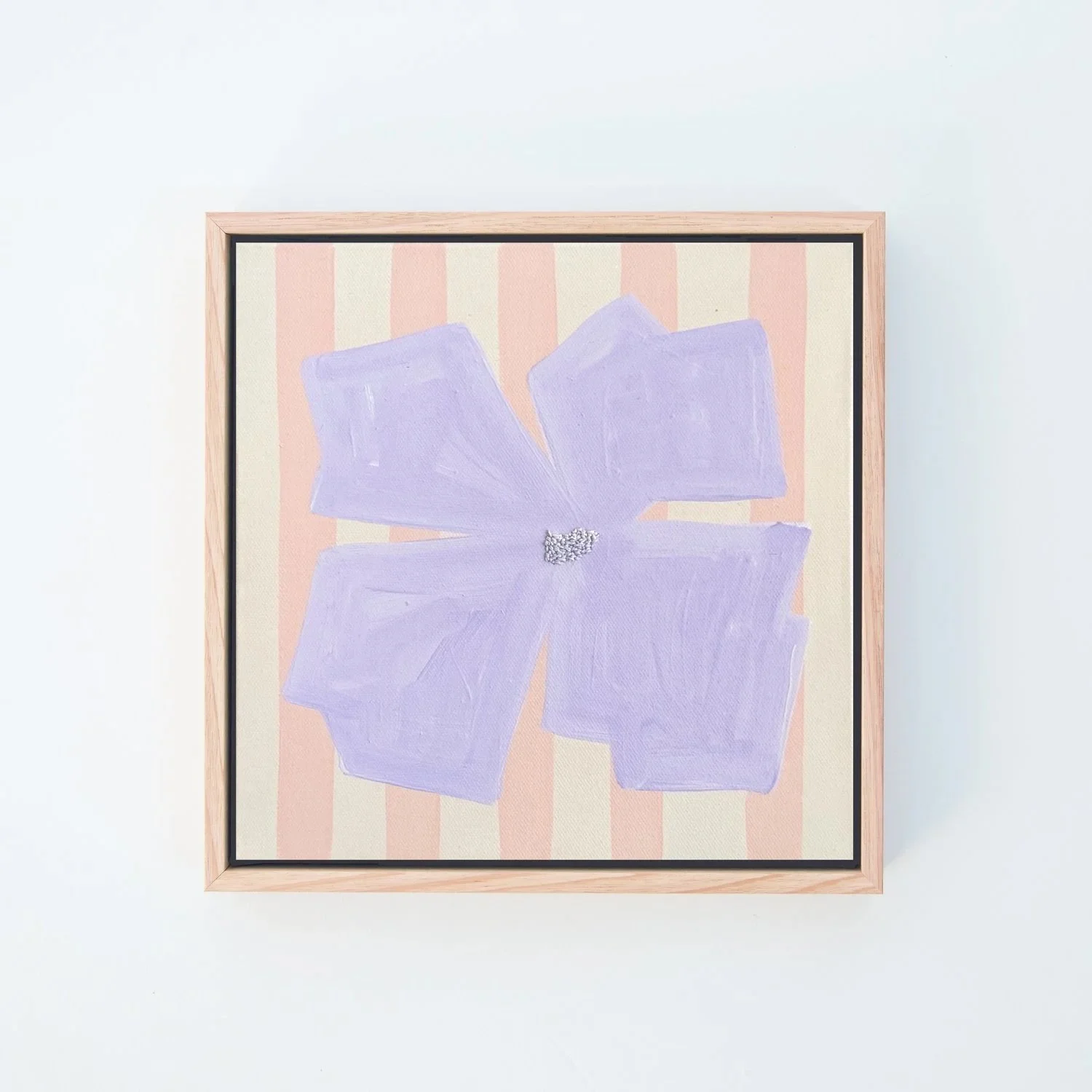 VIVI - 28 x 28cm - RRP $420