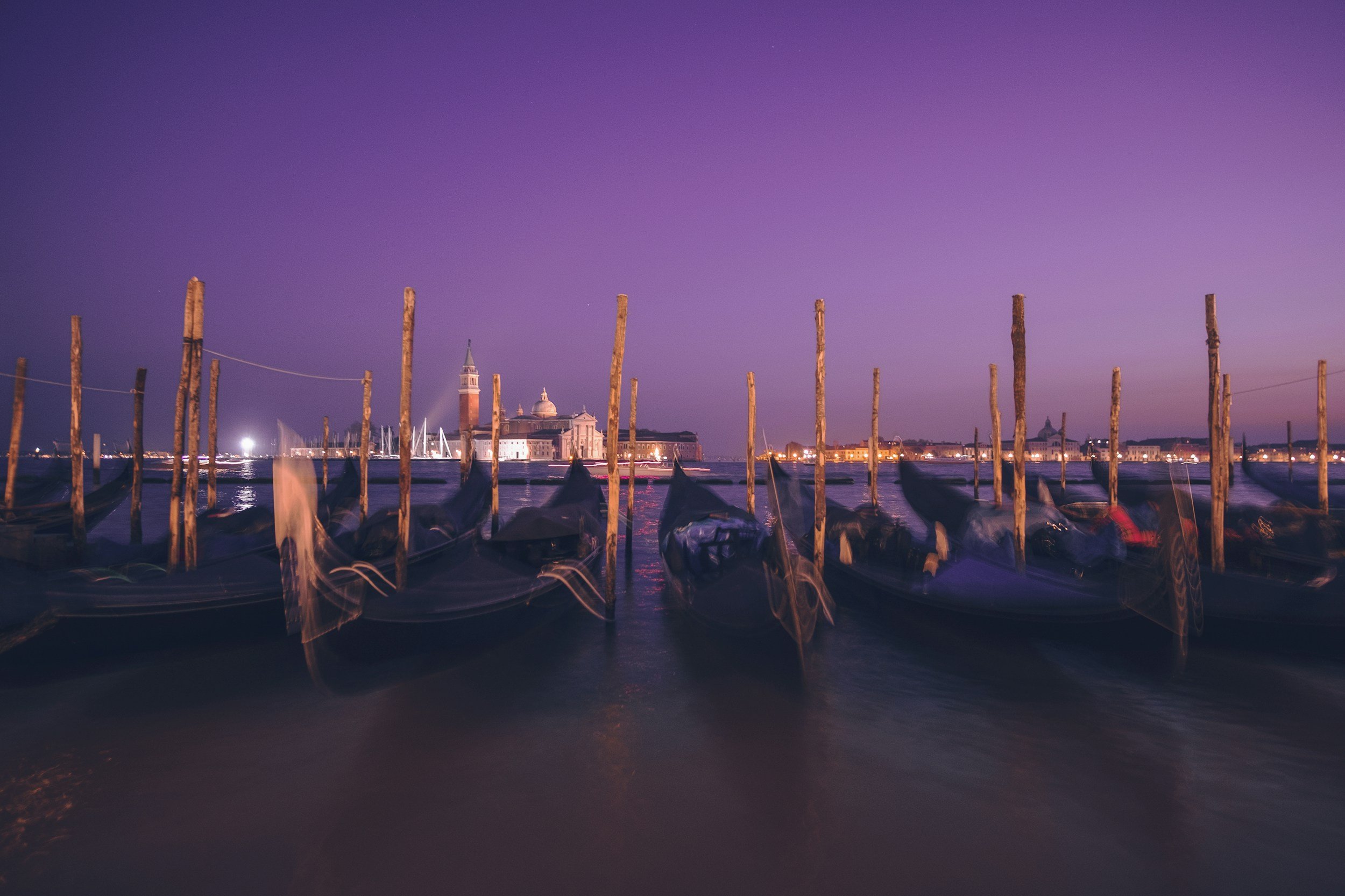 Fuel Your Wanderlust: Our Favorite Travel Blogs of 2025