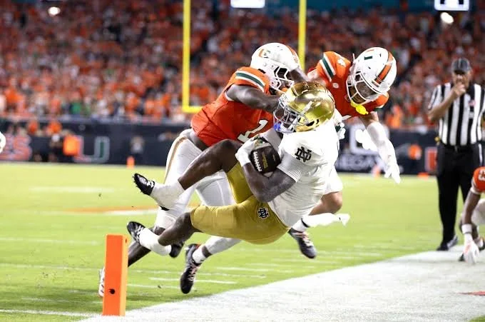 Miami Holds Off Notre Dame 27-24 in CJ Carr's First Career Start