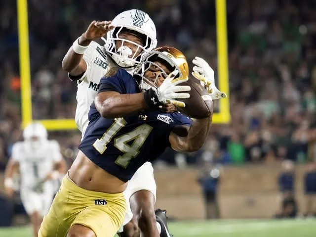 Gilbert's big night, defense carry Notre Dame past Michigan State 27-10