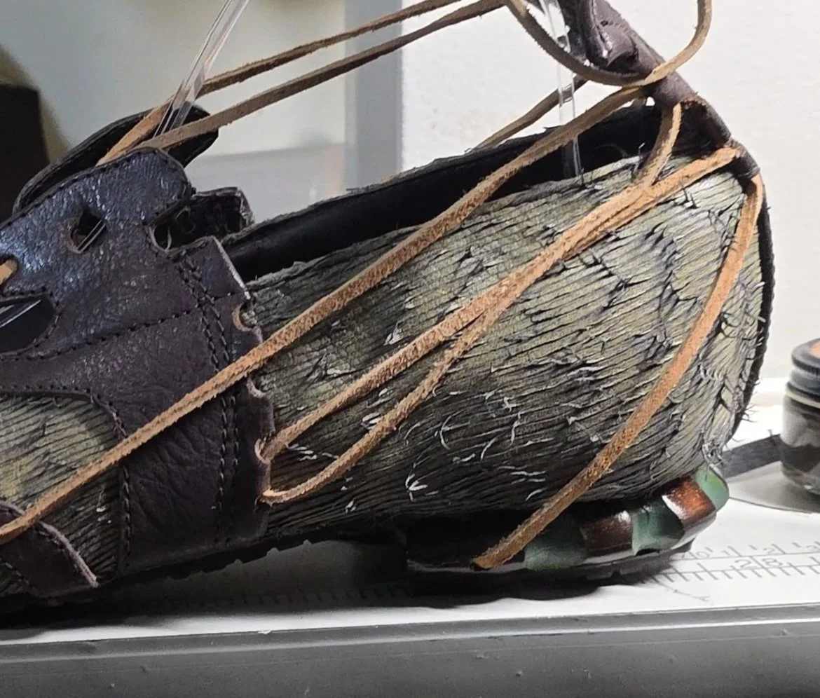 Close up on heel test lace