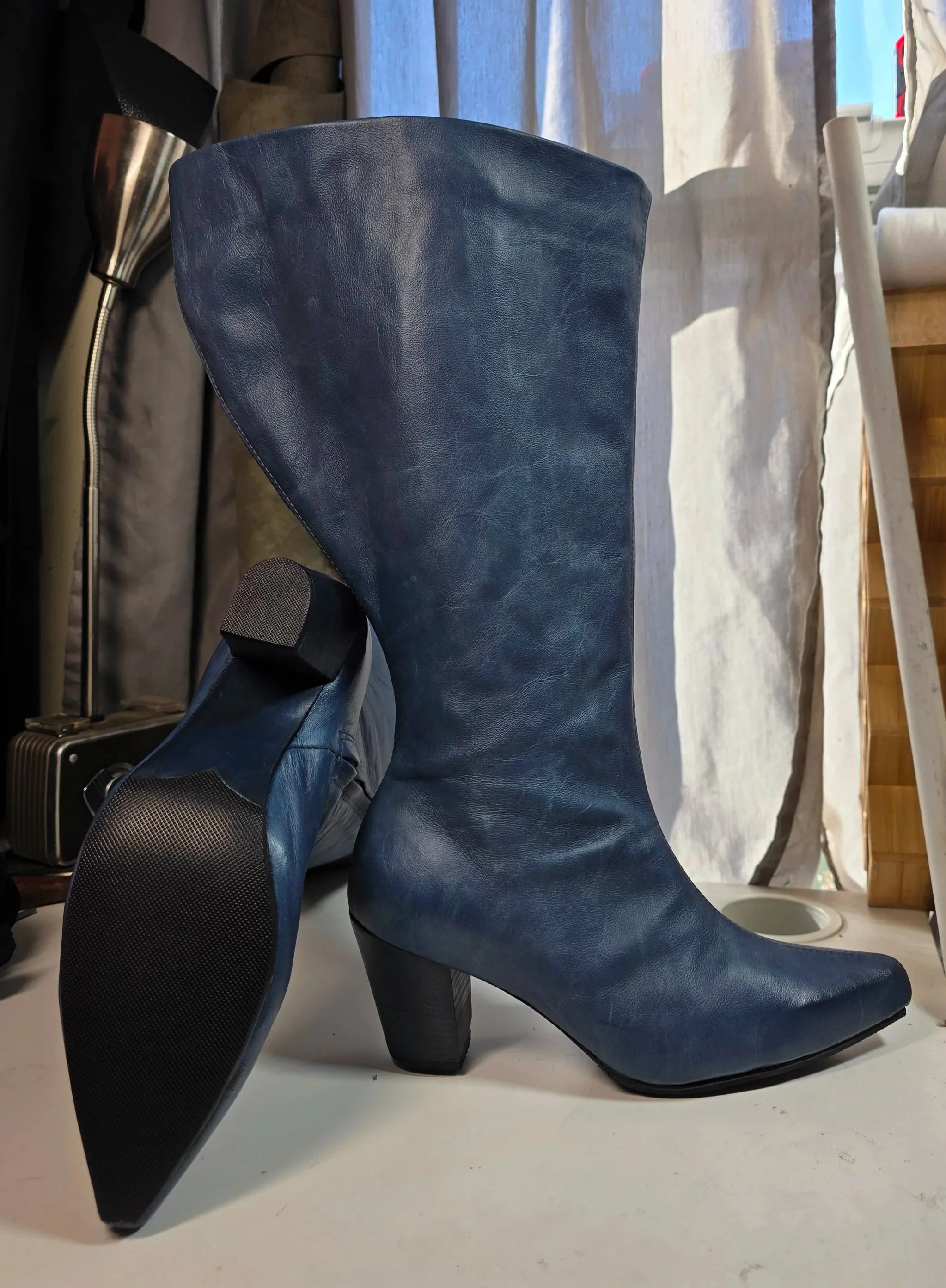 someone forgot to take progress pics..... it was me