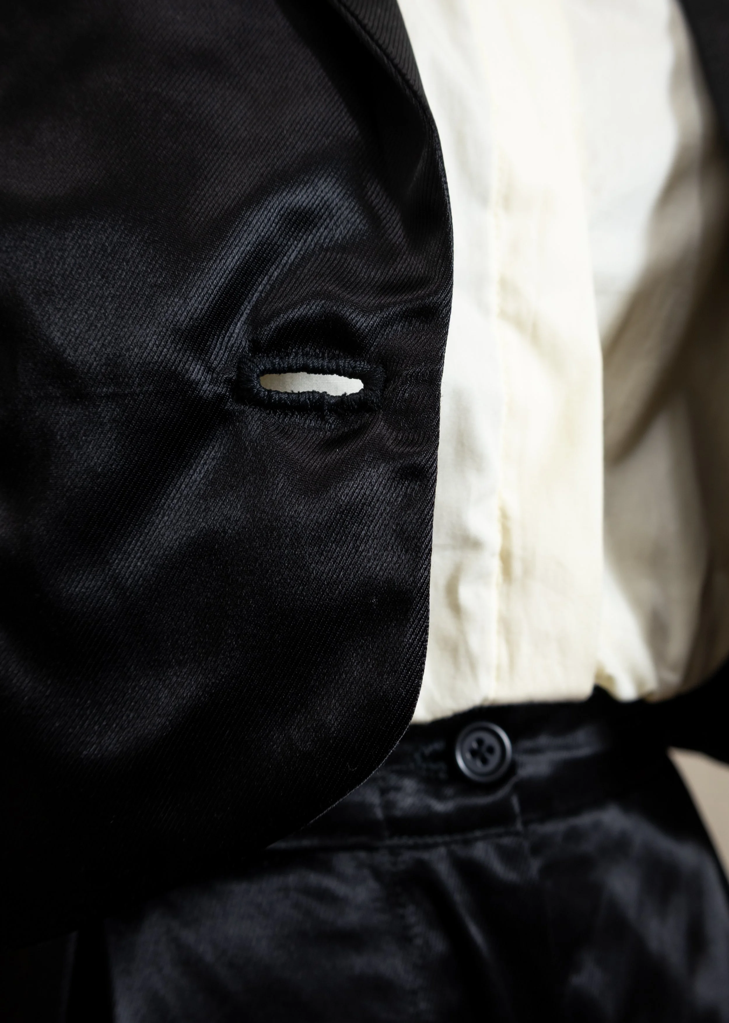 SALEMCOAT_DETAIL-03.jpg
