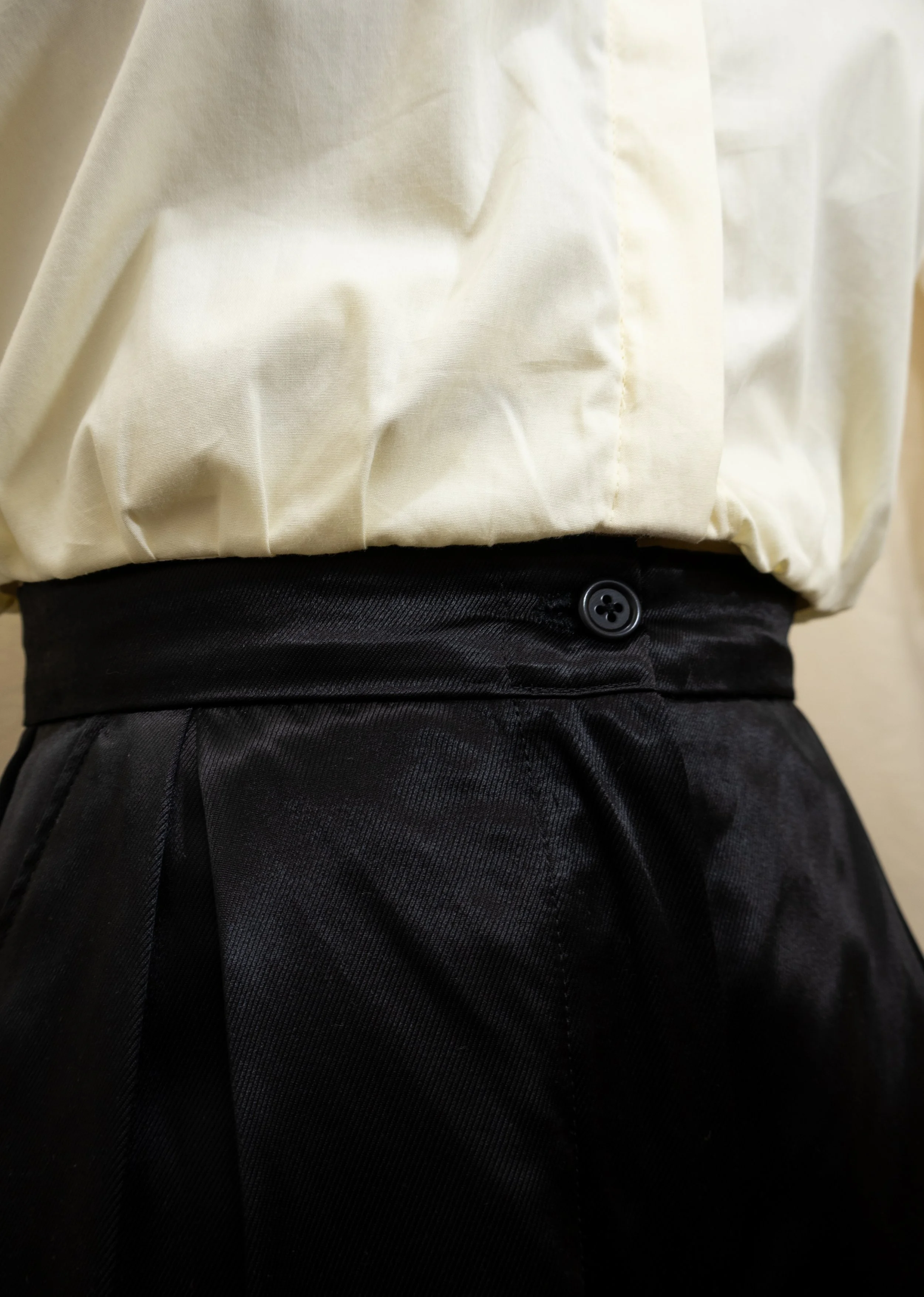 SALEMSHORTS_DETAIL-6.jpg