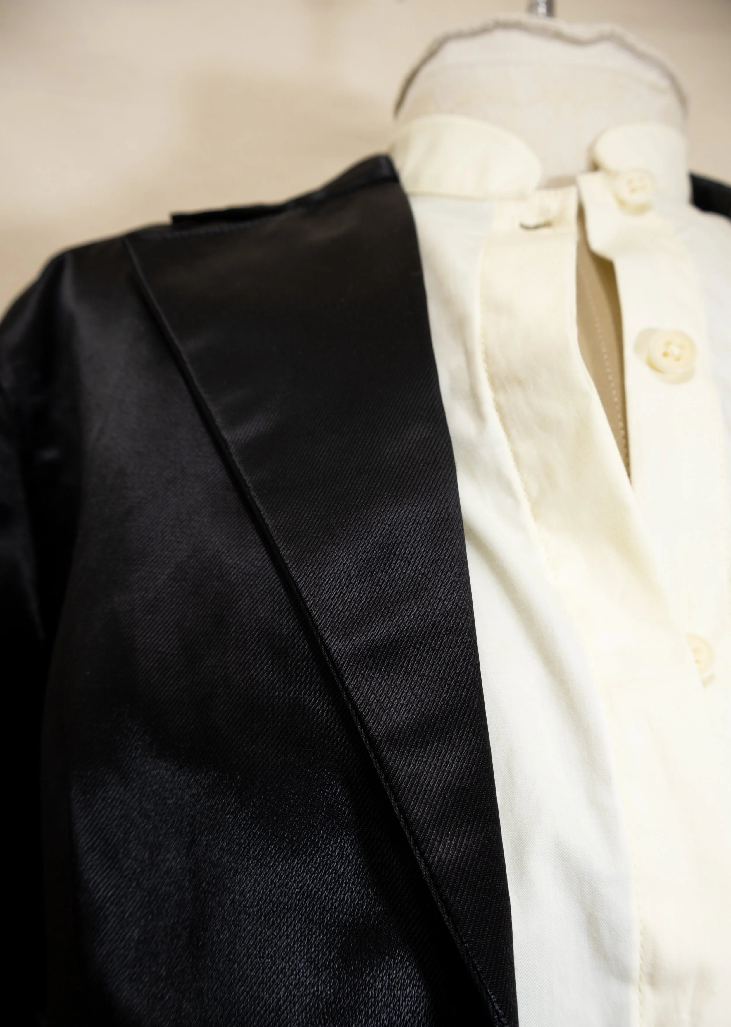 SALEMCOAT_DETAIL-01.jpg