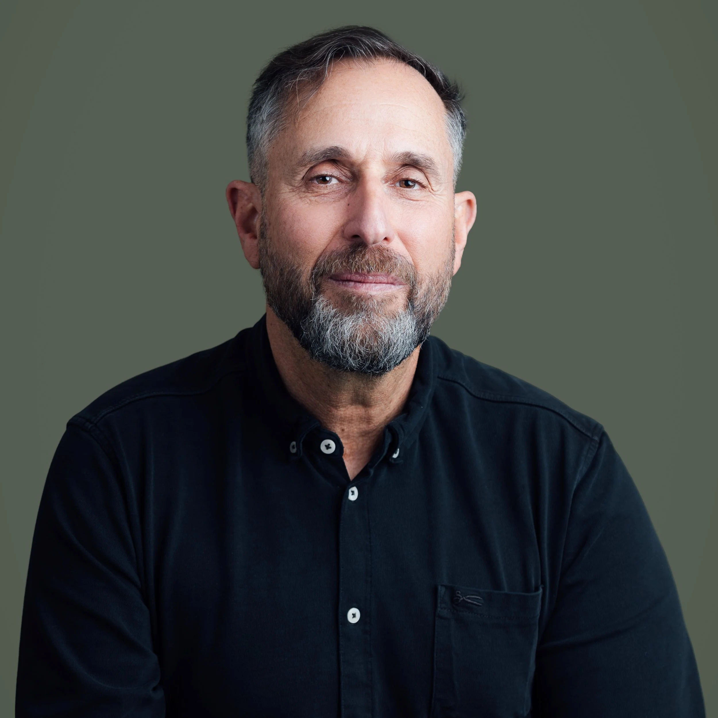 Graeme Labe Headshot.jpg