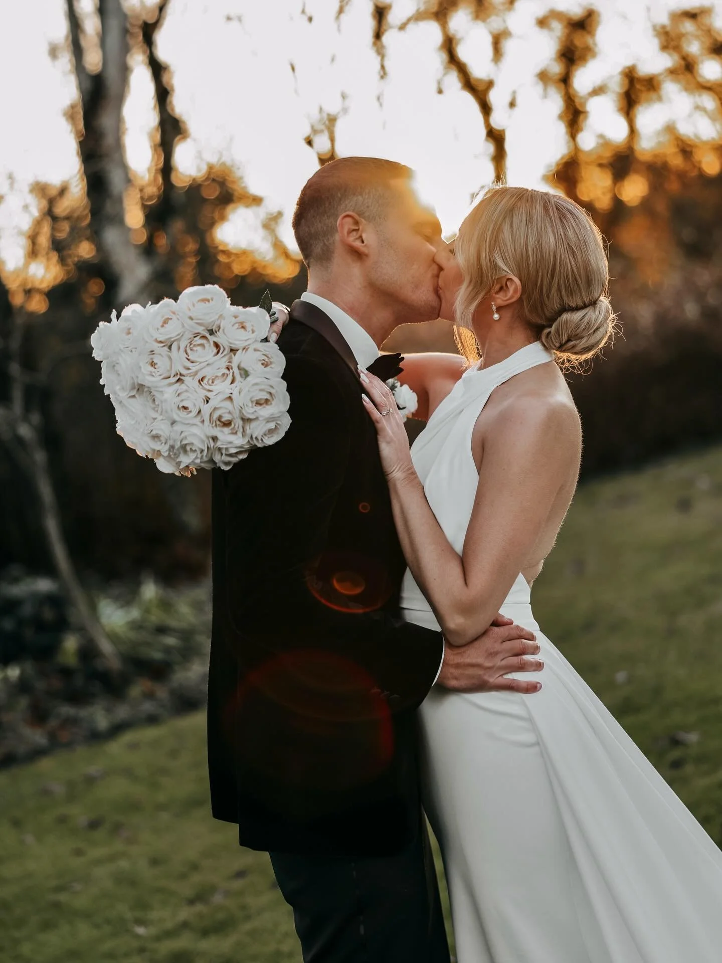 𝐻 &amp; 𝐽 | @clockbarn ✨

Well, what a year its been! So many beautiful weddings, beautiful families and beautiful babies captured. As well as growing and welcoming our own little man to our family this year, it has been so special for so many diff