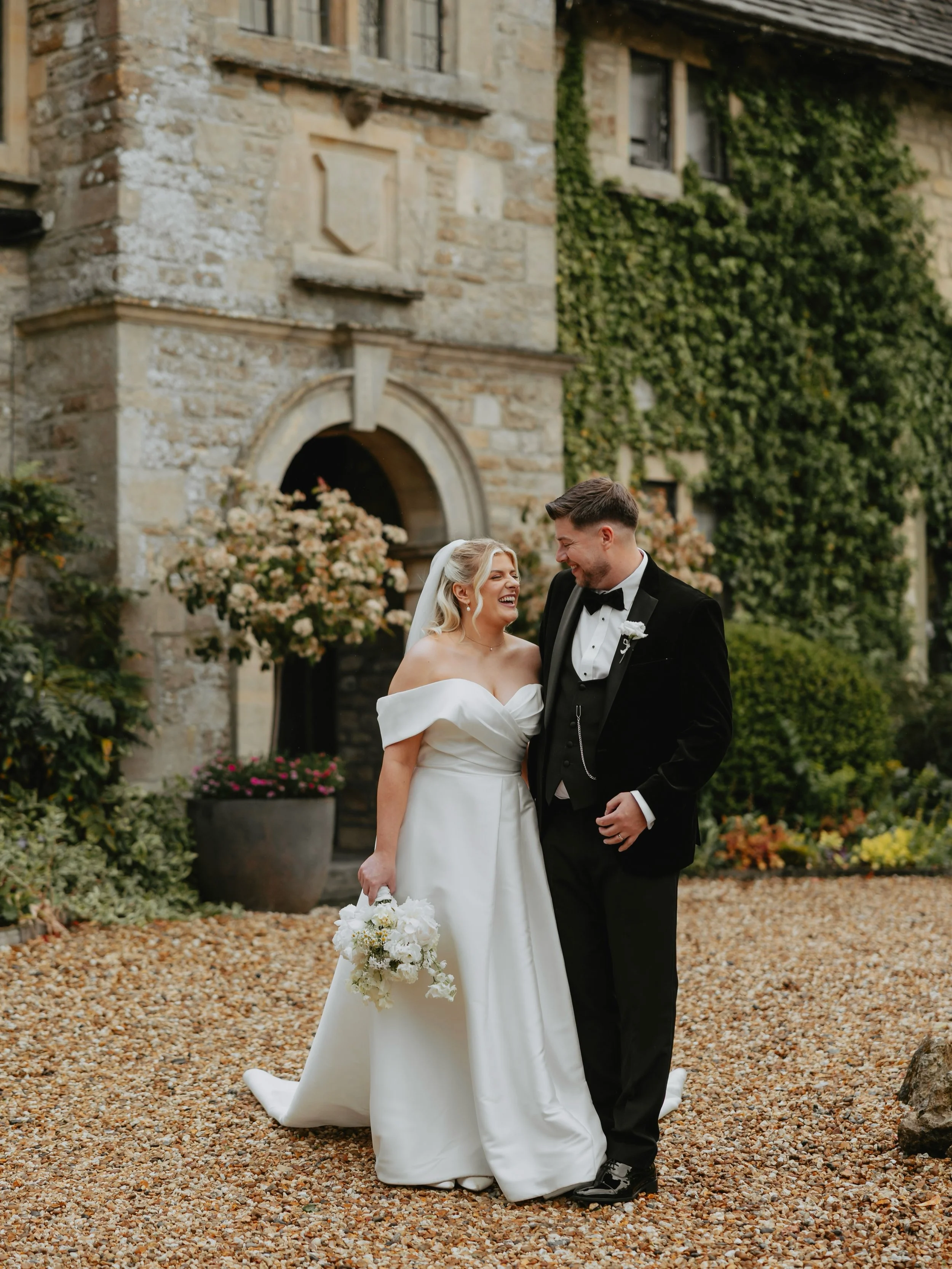 𝐷 &amp; 𝐴 | @thepeartreepurton ✨ 𝑝𝑡. 𝑜𝑛𝑒

Last weekend capturing Danielle&rsquo;s &amp; Antony&rsquo;s beautiful day at the @thepeartreepurton. My first time at this stunning venue and it didn&rsquo;t disappoint! 🤍

So many moments from this 