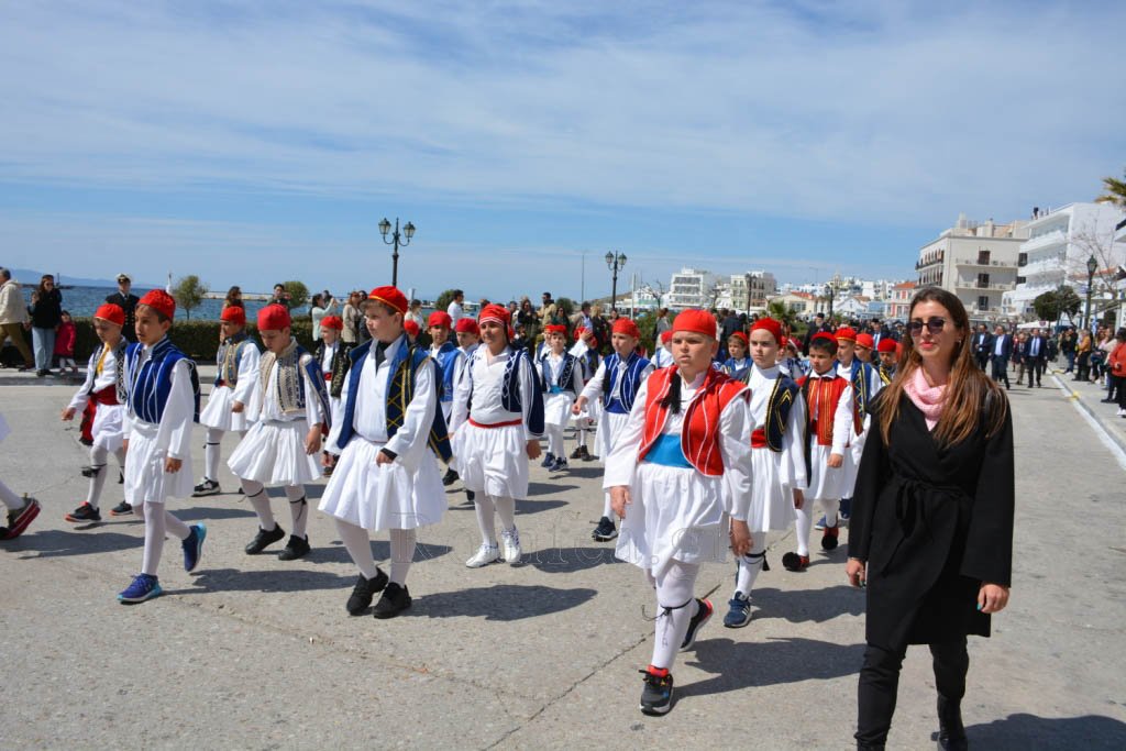 tinos-orthodoxias-81_53608170124_o.jpg