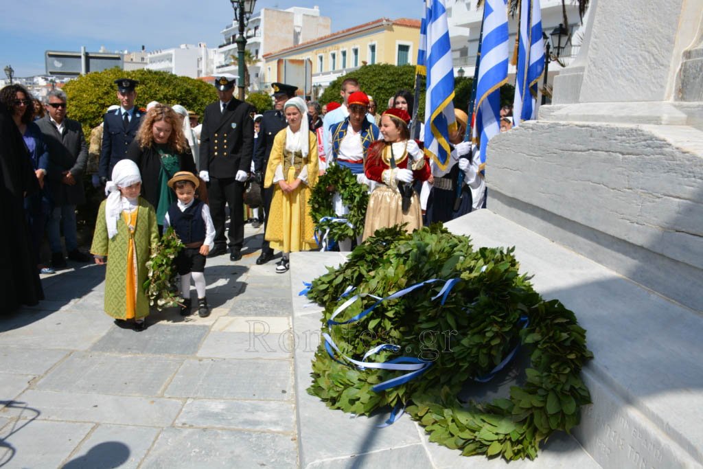 tinos-orthodoxias-94_53607830611_o.jpg