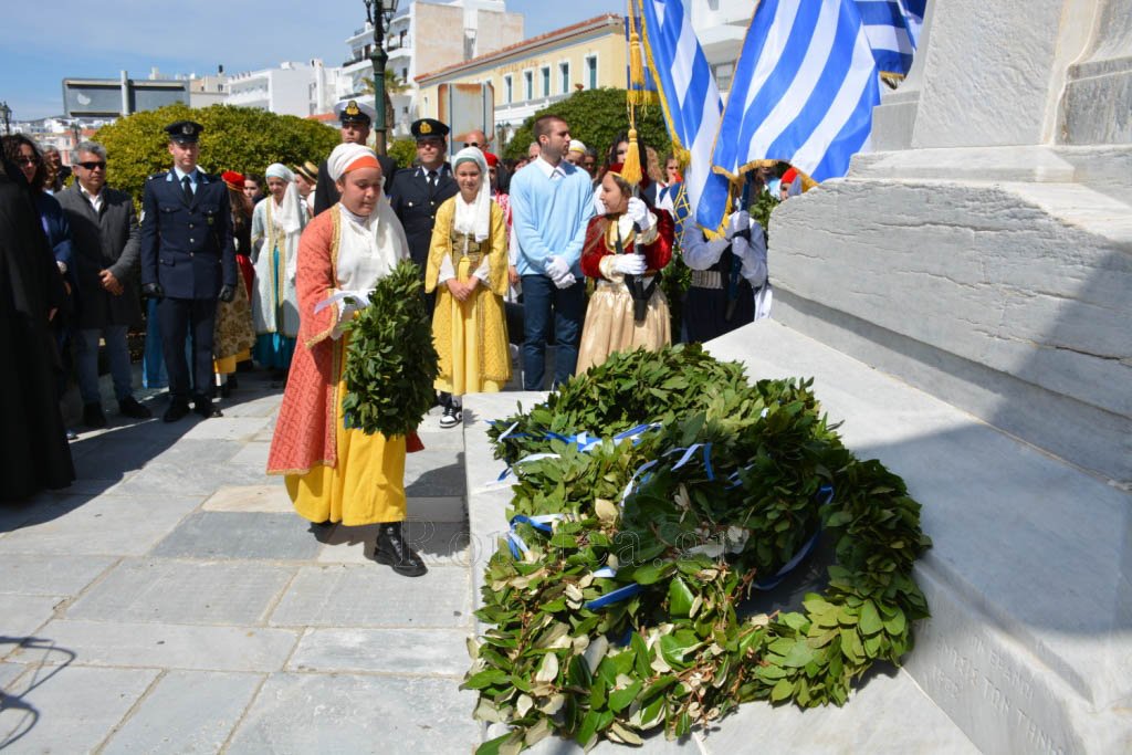 tinos-orthodoxias-95_53606957237_o.jpg