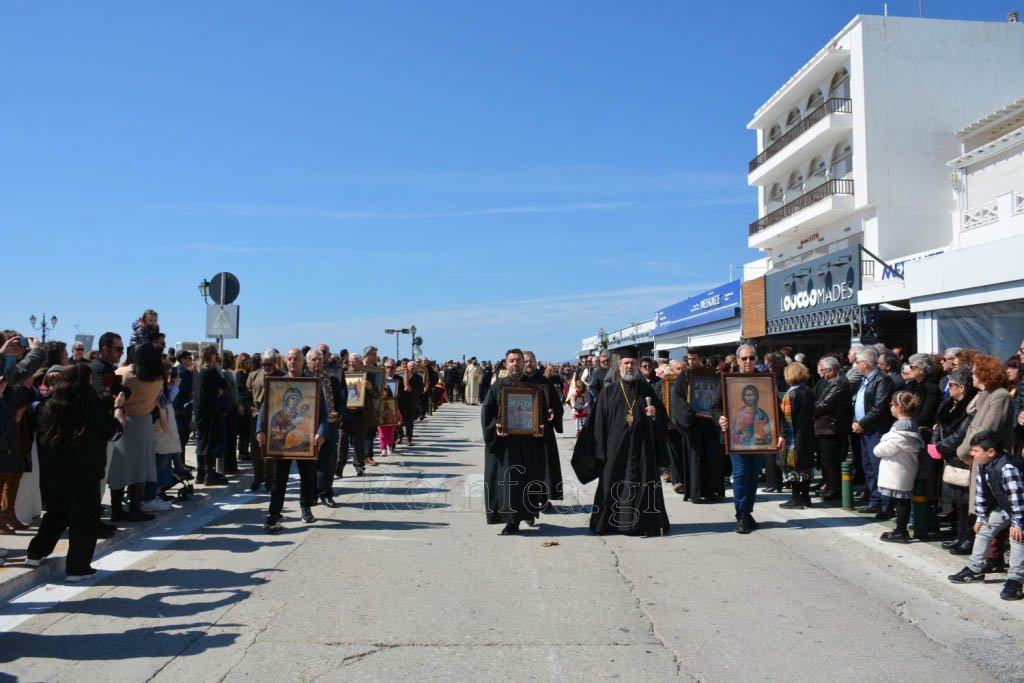 tinos-orthodoxias-40_53606958212_o.jpg