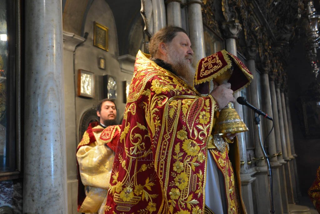 tinos-orthodoxias-17_53607831321_o.jpg