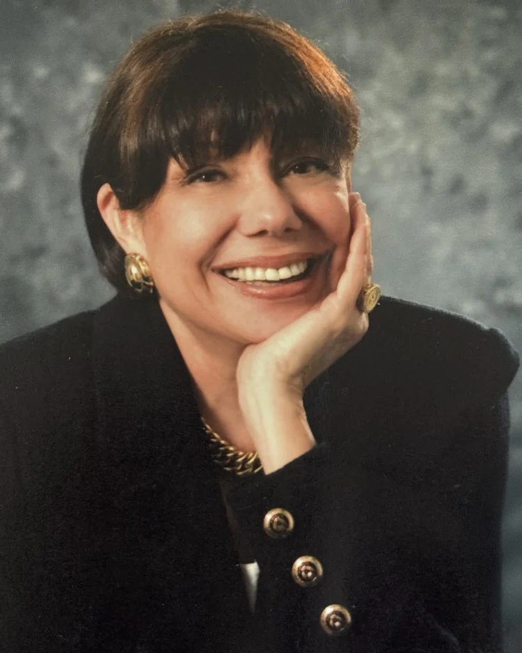 Portrait of Mae Maimone