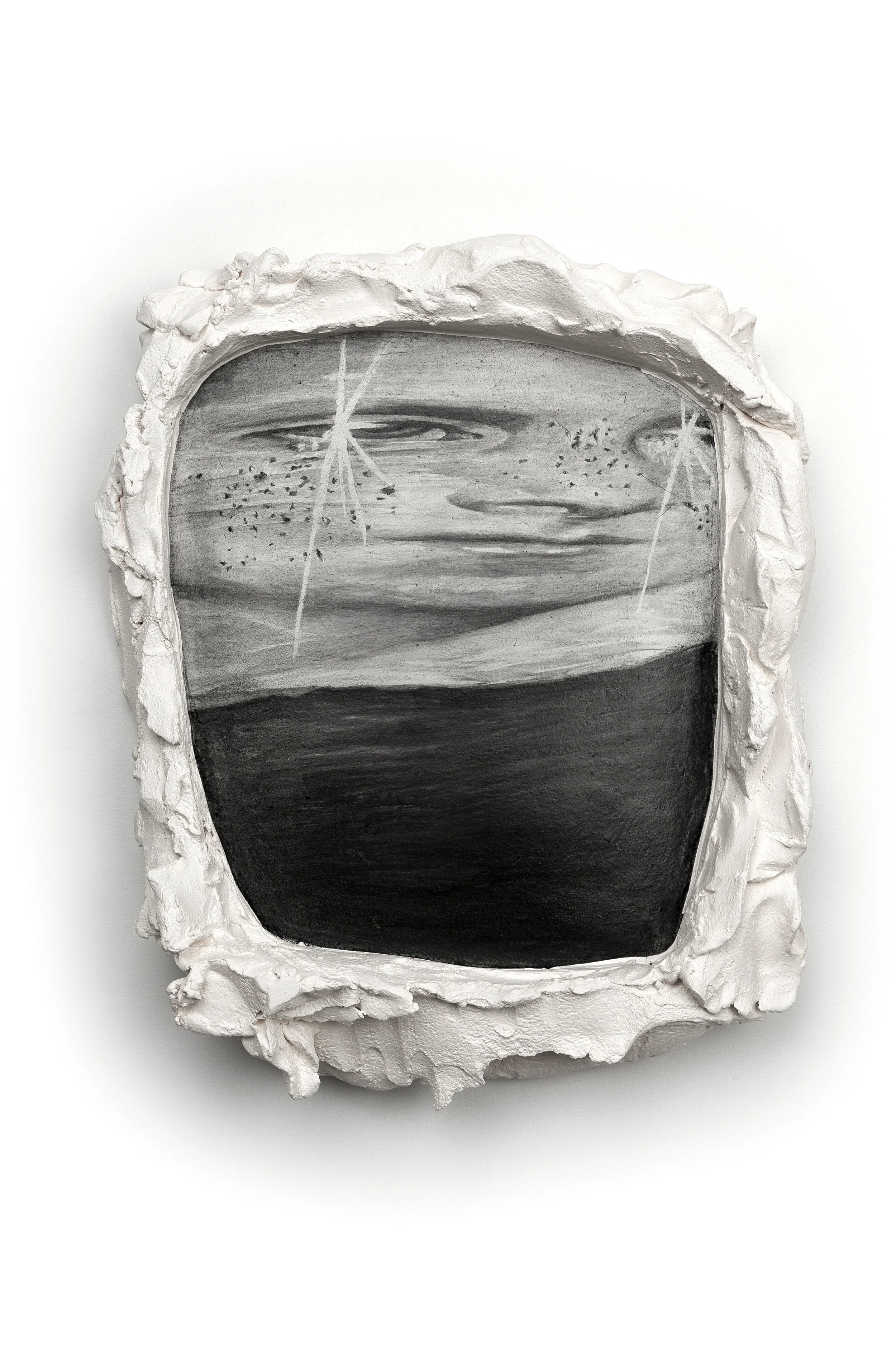 Beeldend kunstenaar Bart Gielen exposeert zijn keramische werken met houtskool en pastel tekeningen in Atelier 21 in Zierikzee (Zeeland, Nederland).