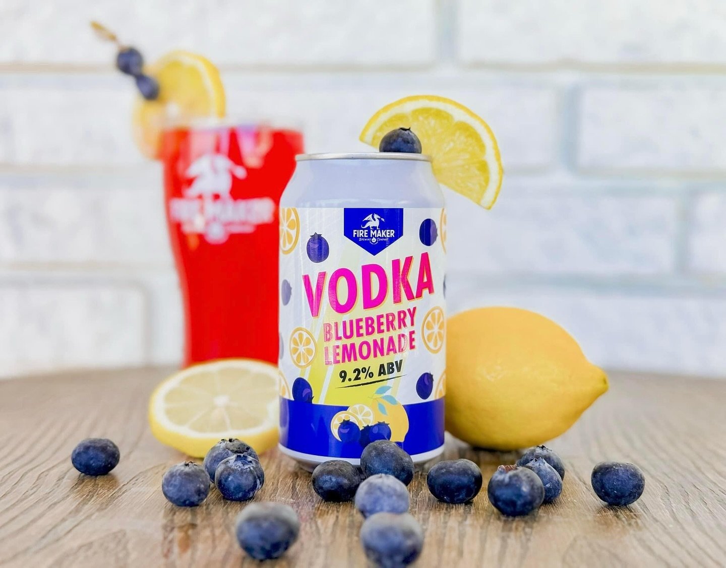 Our award winning sparkling cocktail, now with vodka! 🙌🔥

🫐🍋Dive into our Vodka Blueberry Lemonade Sparkling Cocktail, another one of our mainstays loaded with real blueberries for that sweet, juicy kick and just the right touch of lemon for a ta