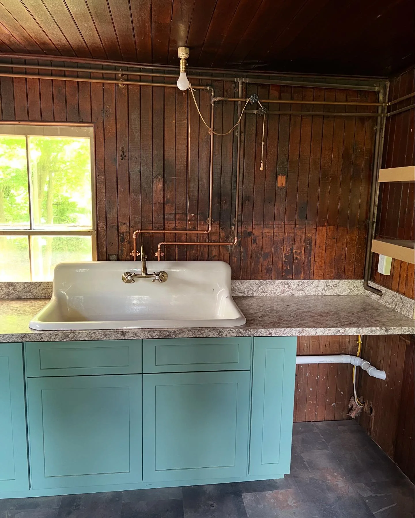Happy to help our friends at @killam_and_bassette_farmstead at the oldest house in Glastonbury. This was a tough project, but the finished product was worth it 

#ctplumber #ctsmallbusiness #plumbing