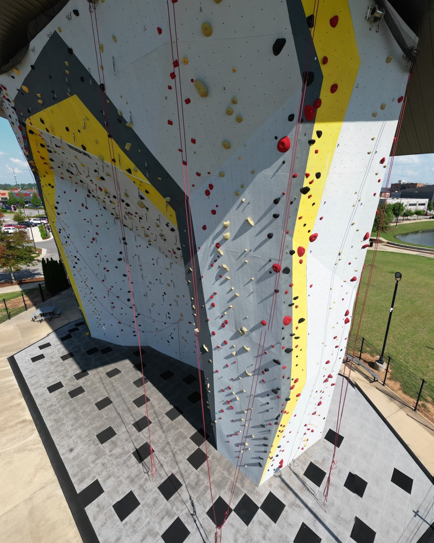Hello, spring. 🌸🧗&zwj;♂️

There&rsquo;s no better way to kick off the first day of the season than getting outside and climbing into it. The outdoor High Point Climbing wall in MidCity is open and ready for you! 💪 

➡️Don&rsquo;t forget: they also