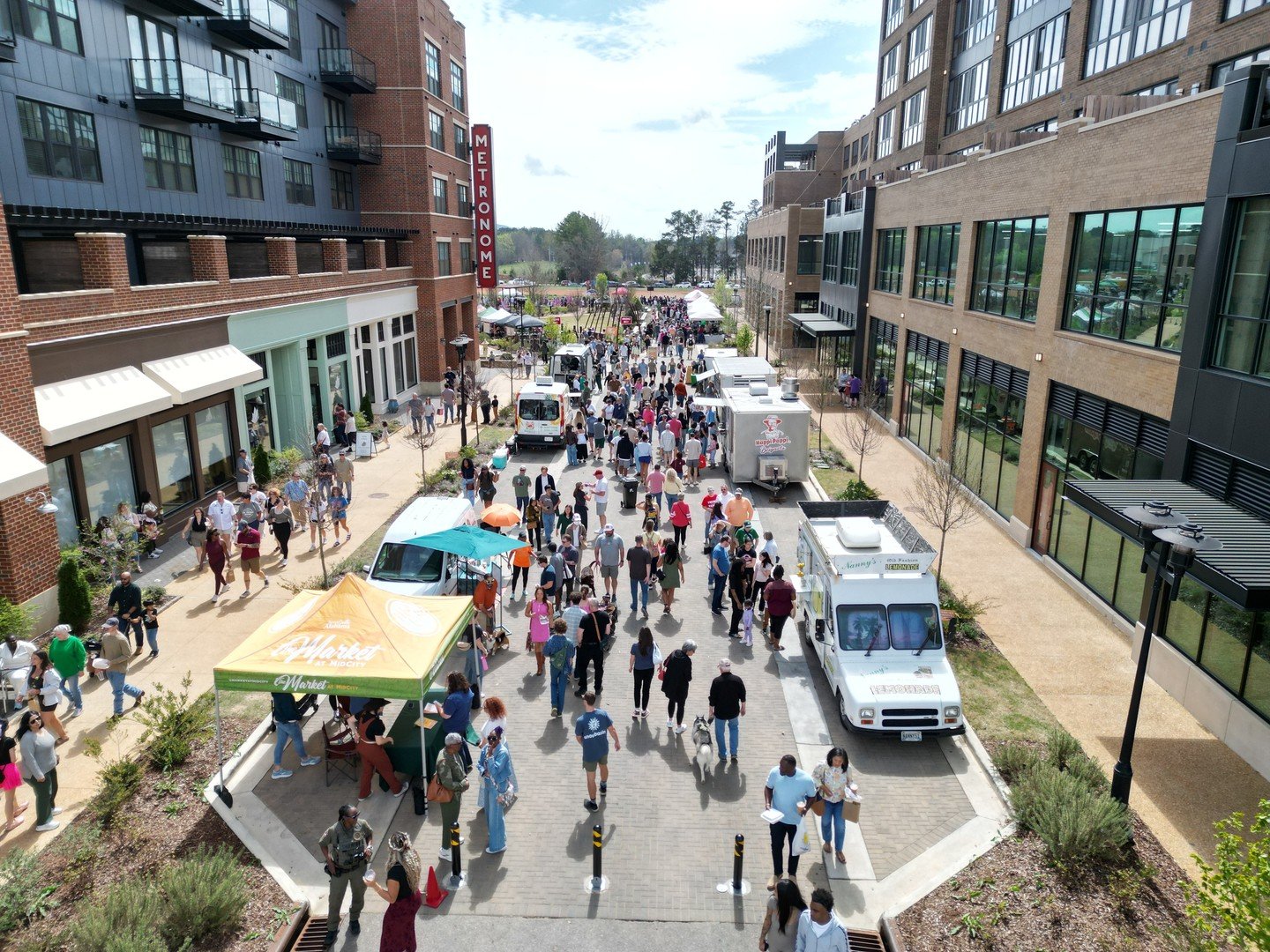 🥳Market season is in full swing!! Join us today at The Market at MidCity to shop nearly 60 vendors from 12-4pm!! Thank you to everyone who joined us for our kickoff last weekend!!! Nearly 25,000 folks visiting in the district - we are loving the ene