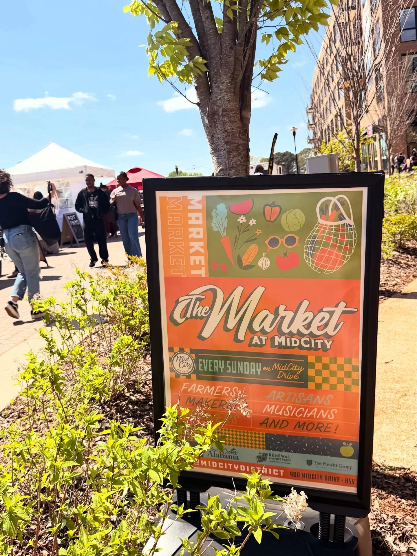 Happy Easter!!! 🐰🐣 🥚 🪺🌷The Market at MidCity is open today with 46 local vendors from 12:00-4:00pm! TONS of strawberries today!!! And Papa&rsquo;s Ceviche has yellowtail ceviche!!!

🐰Thank you to the Apollo Coalition for presenting an amazing a
