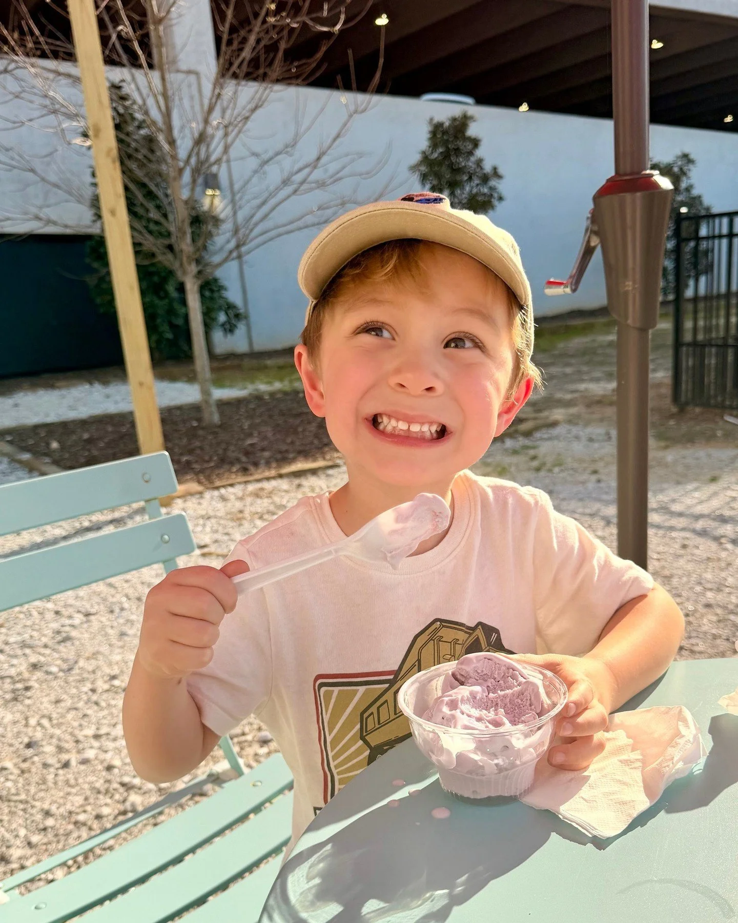 🍦🍨🥤A sweet treat is right around the corner at Pythian Parlour in MidCity, now open Thursday-Sunday 11am-9pm!

➡️Don&rsquo;t forget to visit them during First Fridays, kicking off TONIGHT! 

&bull;ice cream cones and bowls
&bull;ice cream nachos
&