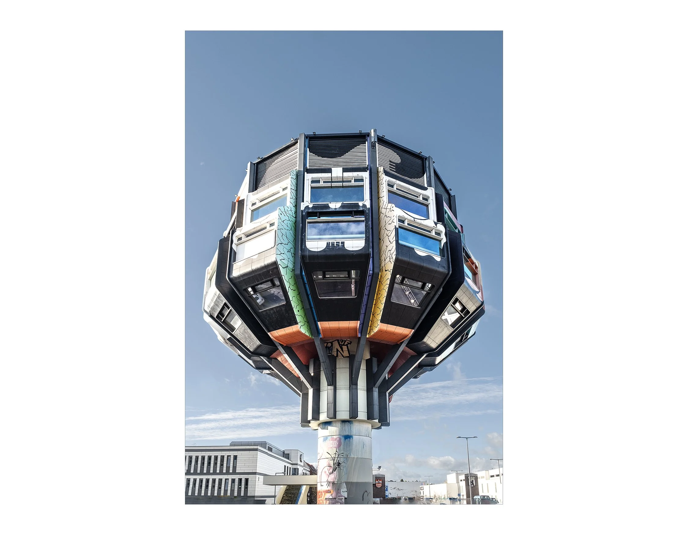 Modernist 7 Bierpinsel - Berlin