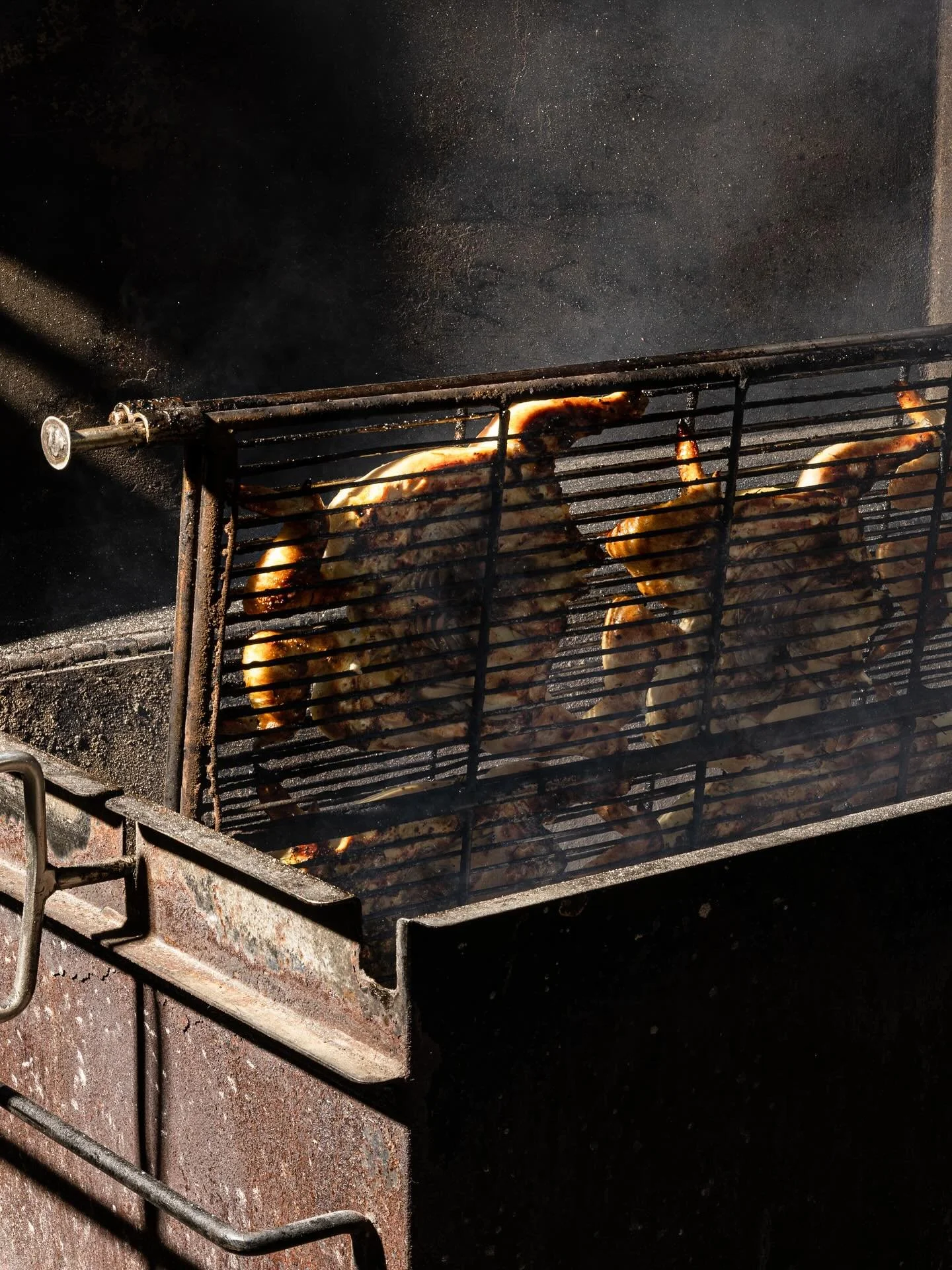 Heads up we will be closed Friday 7/4 to grill something other than chicken!! Come get your bird today or we will be back at it Saturday! 
MORE IMPORTANTLY: Mangoes are hitting the fruit tray today! We have the Honey Kiss variety that will be on the 