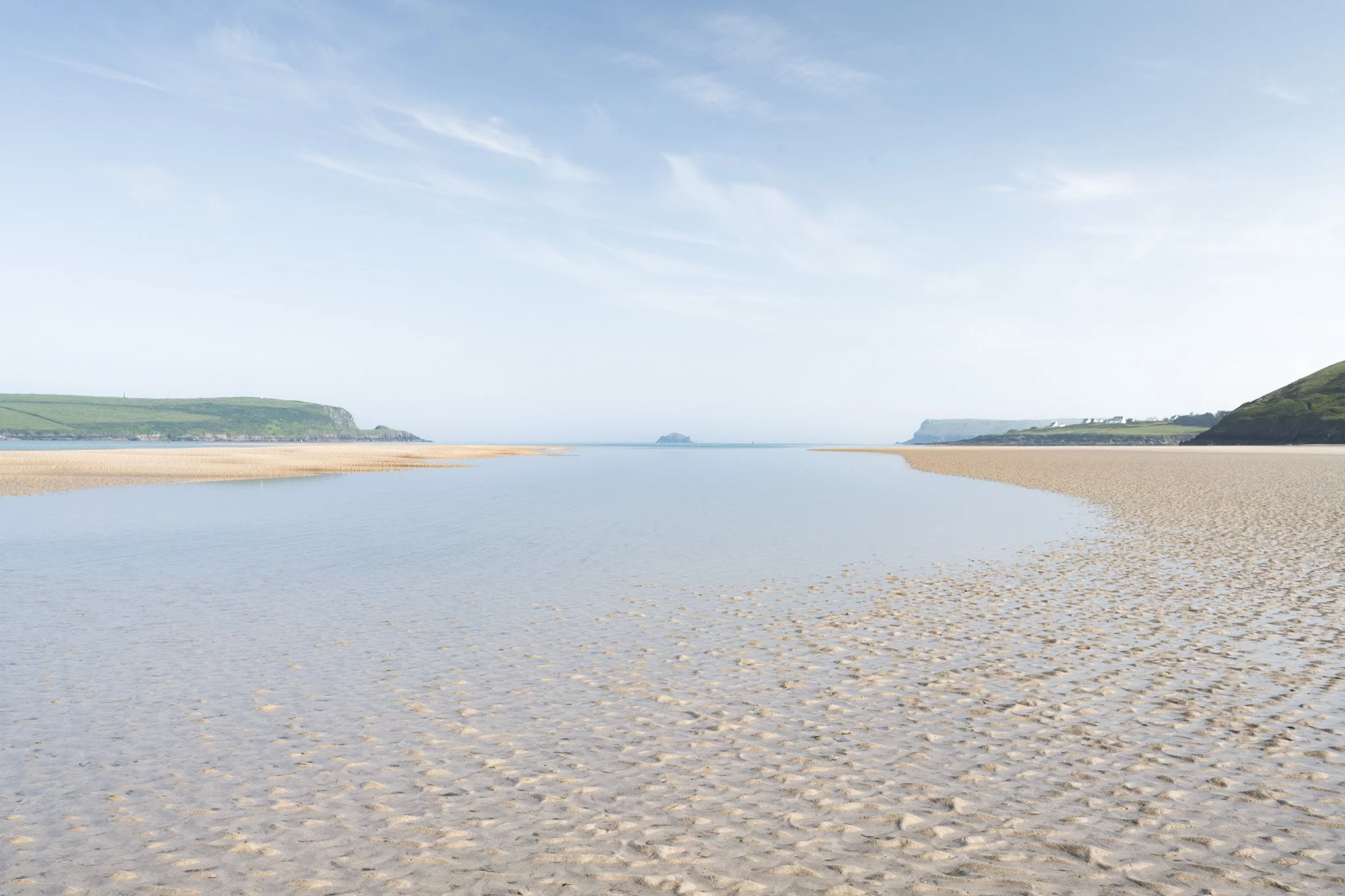 Low Water Lagoon, Rock
