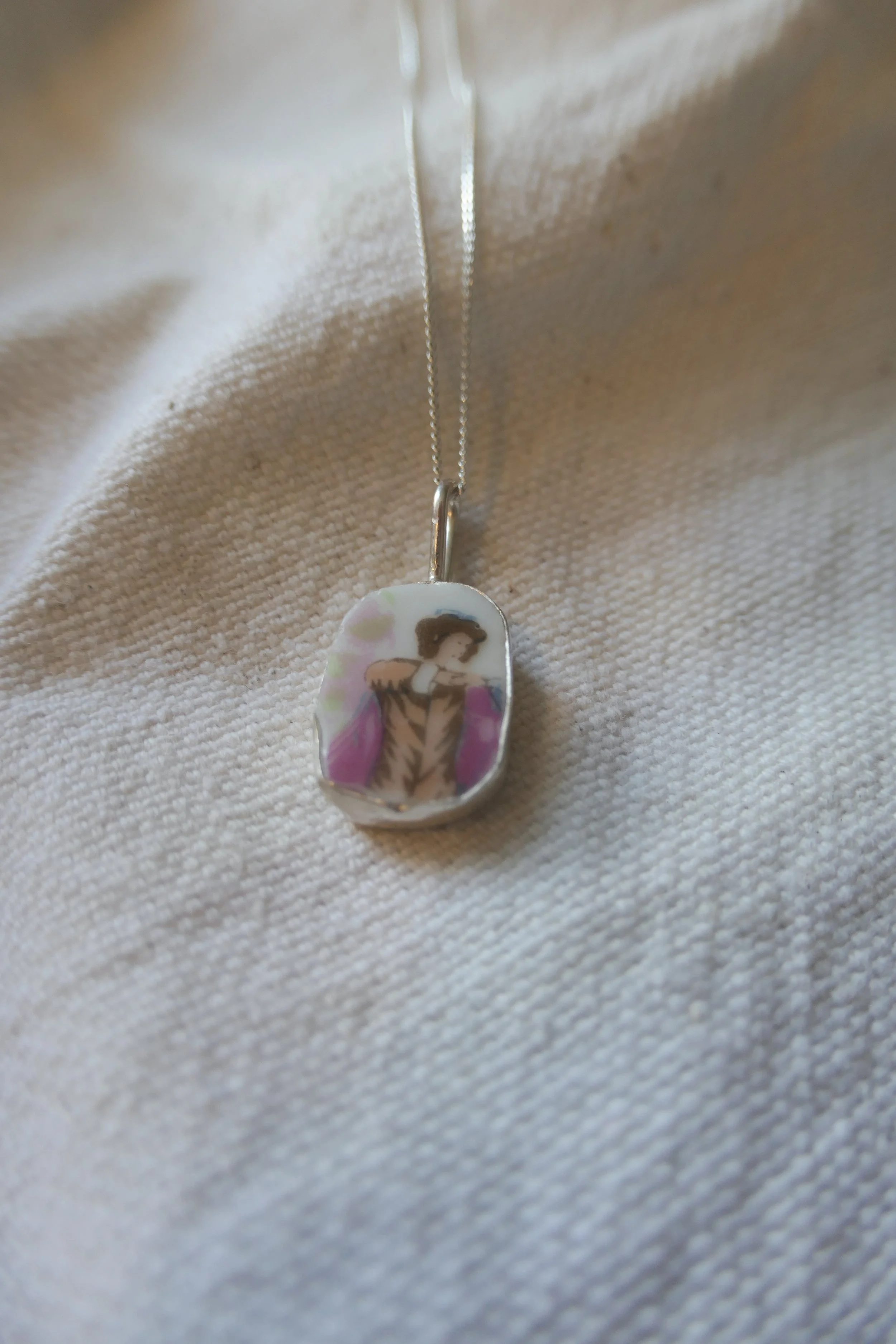 Soft Woman Vintage Pottery Necklace