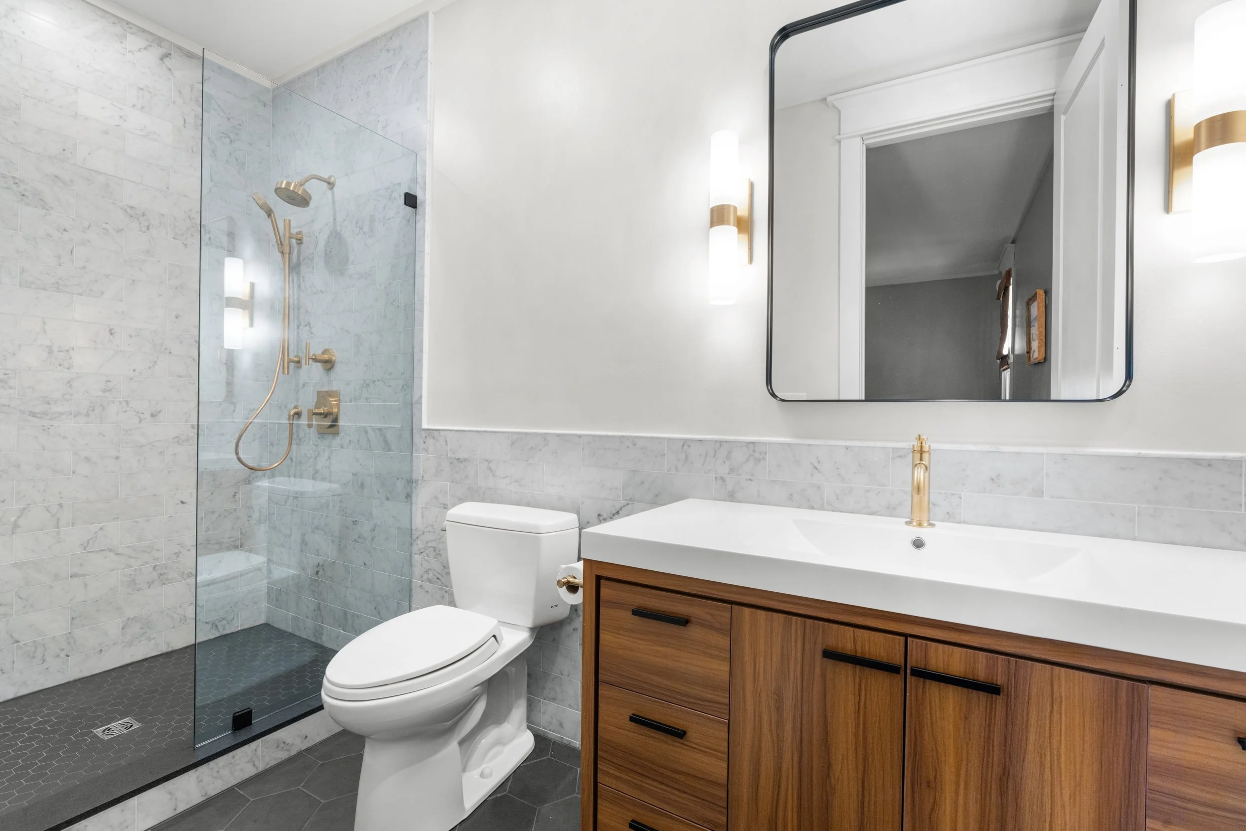 Top Bathroom Remodel Upgrades That Add the Most Value