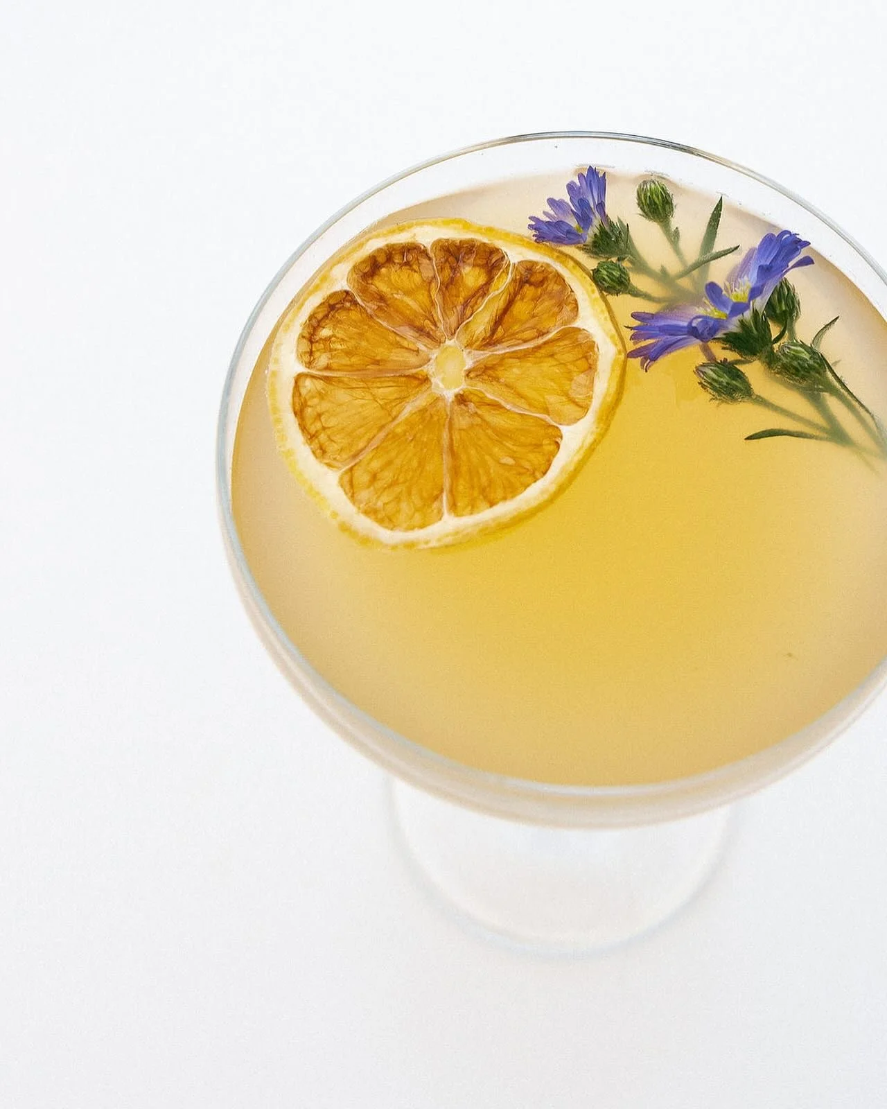 When it comes to wedding trends, true elegance lies in setting your own. Extraordinary celebrations deserve cocktails that are just as thoughtful, crafted with intention, seasonality, and a sense of place. Eido Bar Company is passionate about organic